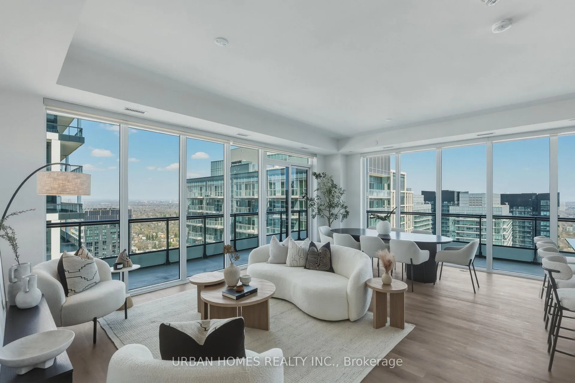 Photo 1 of Unit 3601, 65 Broadway Avenue, Toronto, Mount Pleasant West — HOMEH