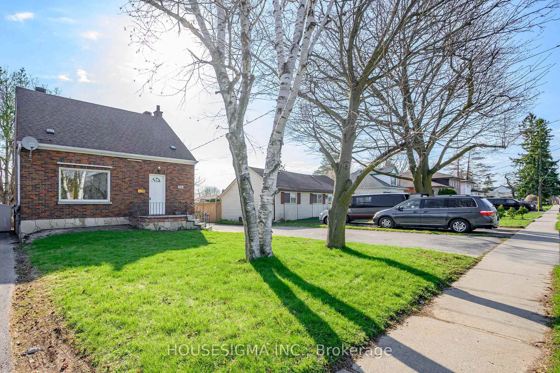 Photo 29 of 301 Gibbons Street, Oshawa, McLaughlin — HOMEH