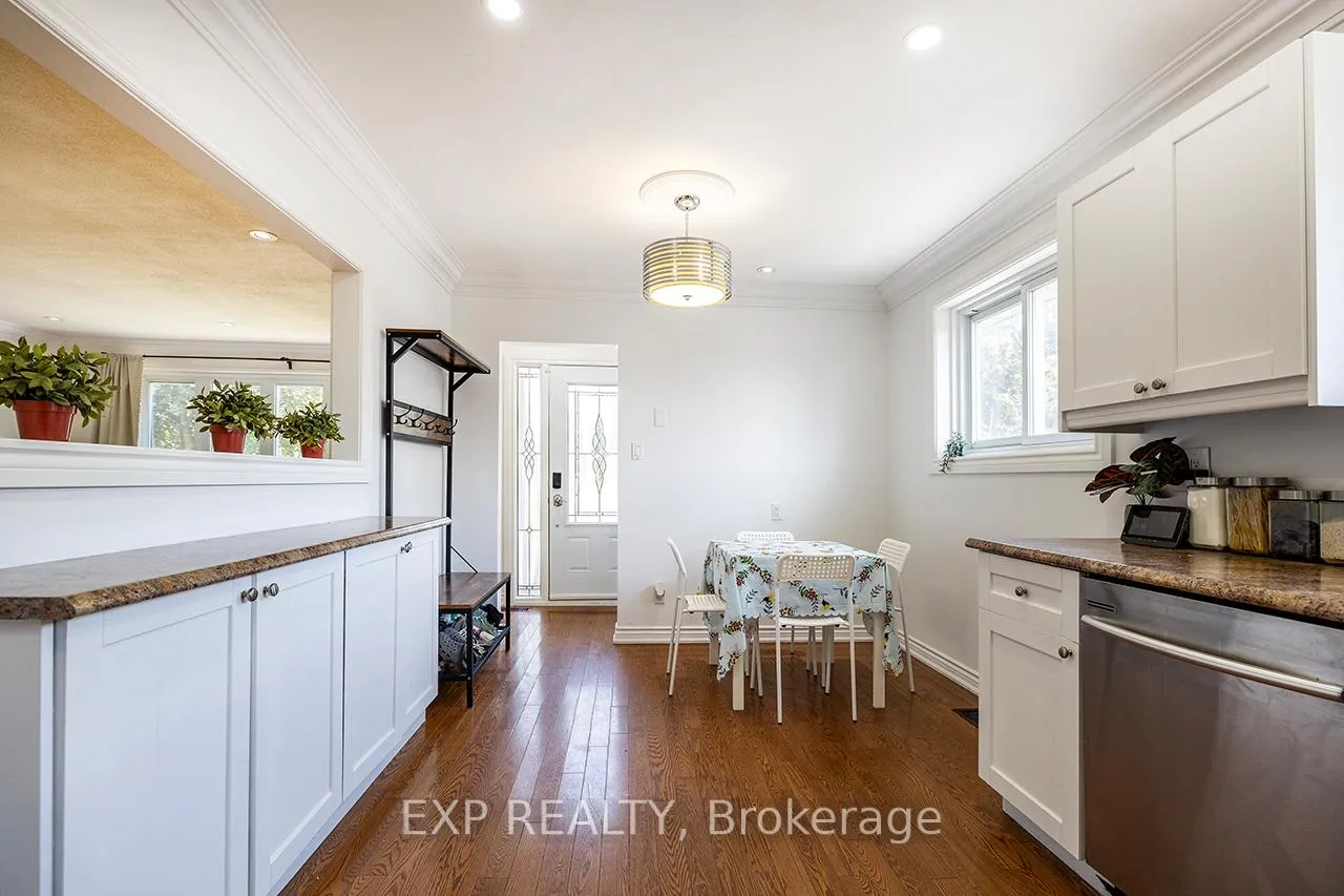 Photo 8 of 854 Antonio Street, Pickering, Bay Ridges — HOMEH