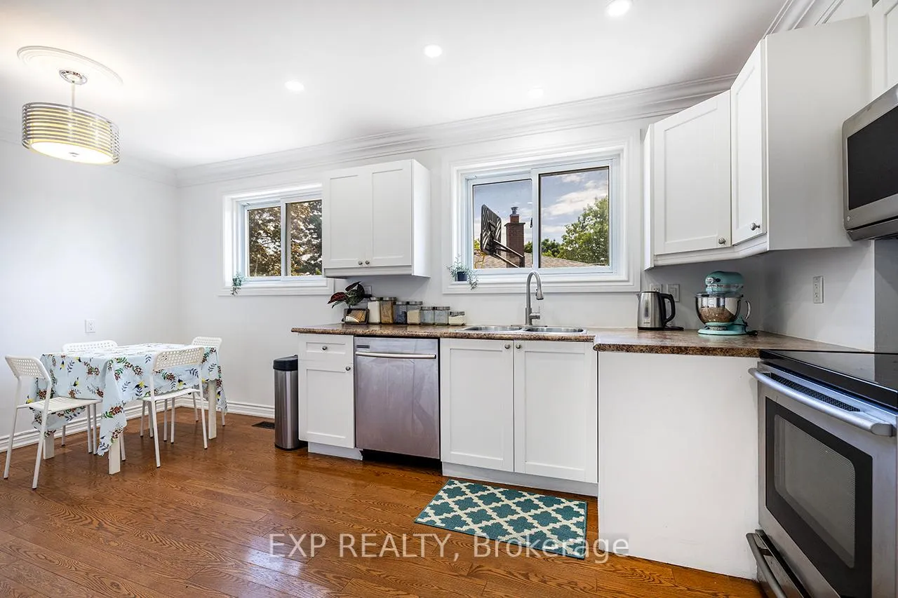 Photo 9 of 854 Antonio Street, Pickering, Bay Ridges — HOMEH