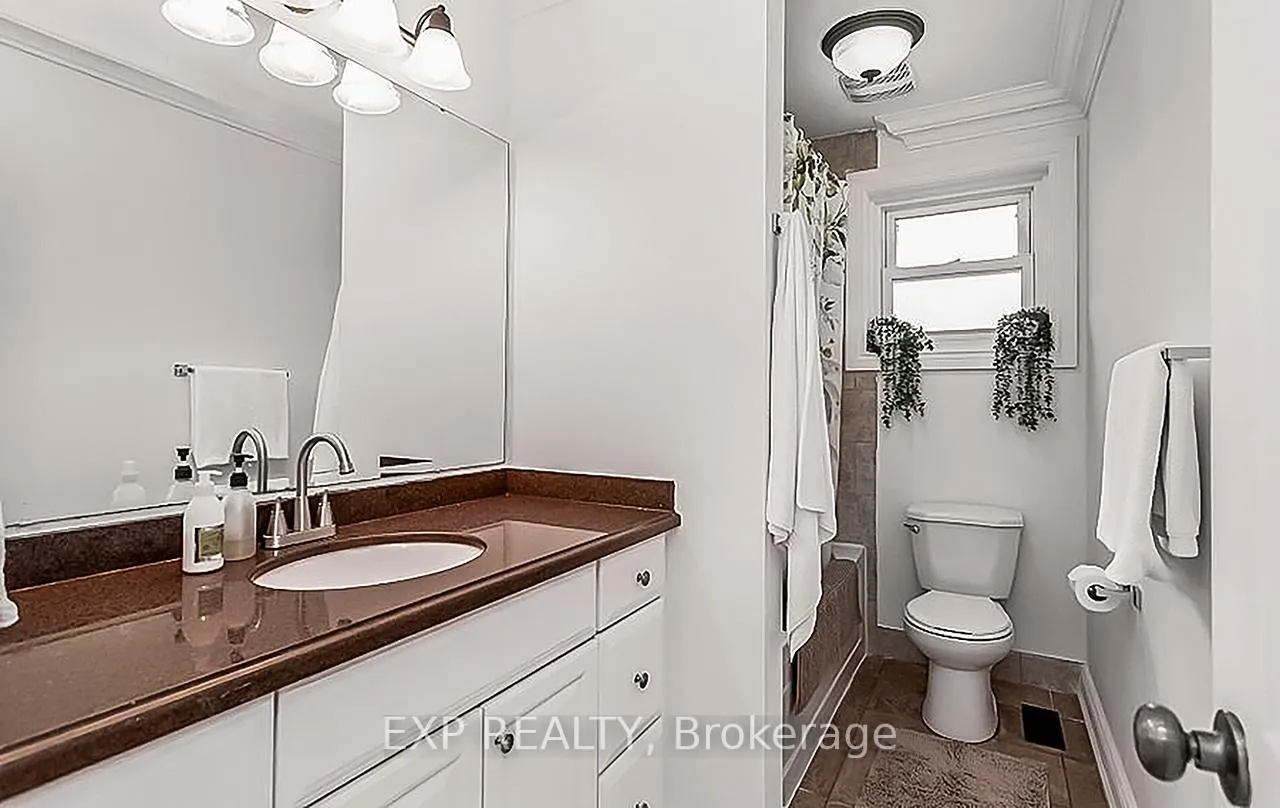 Photo 21 of 854 Antonio Street, Pickering, Bay Ridges — HOMEH