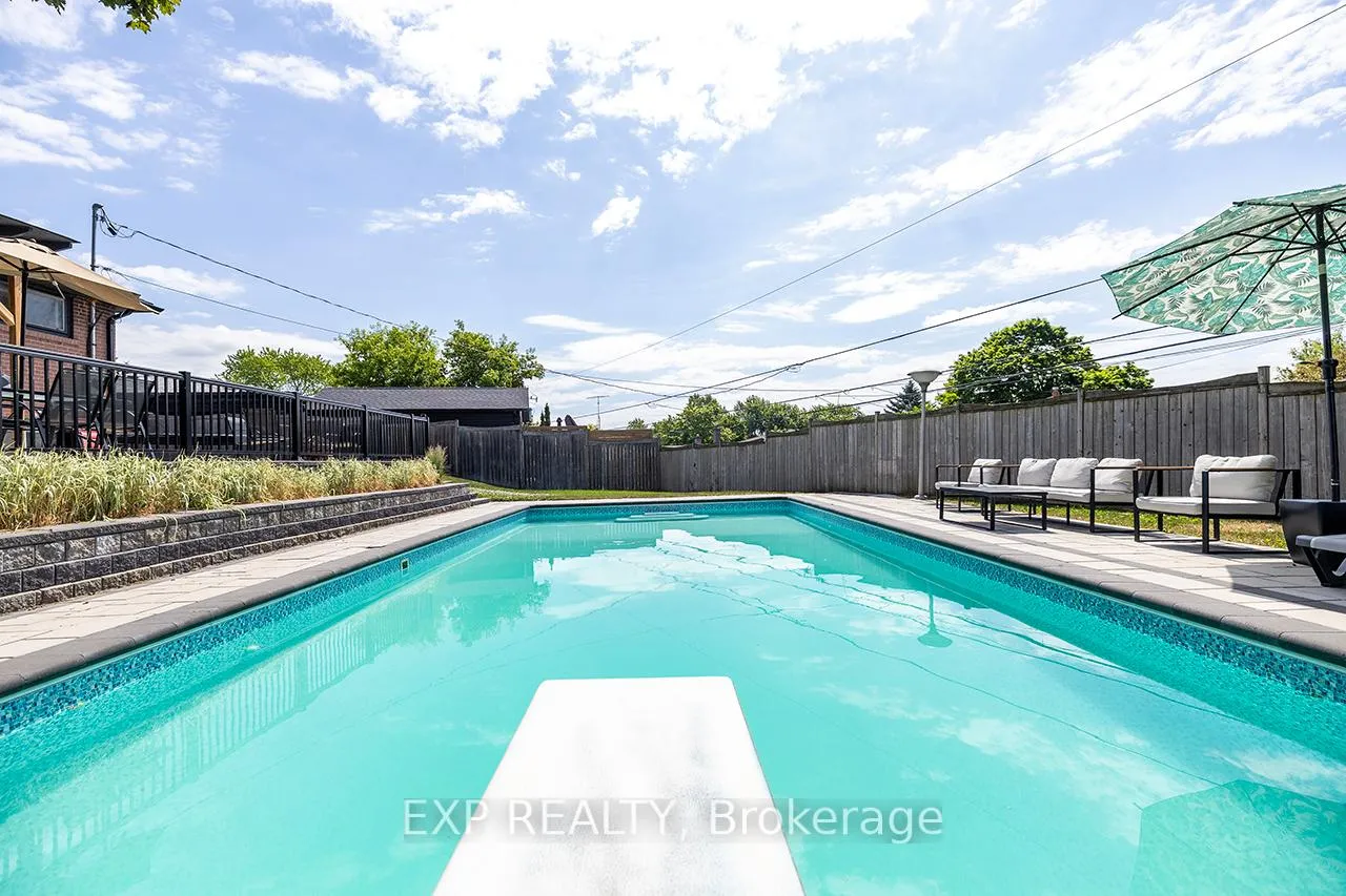 Photo 30 of 854 Antonio Street, Pickering, Bay Ridges — HOMEH