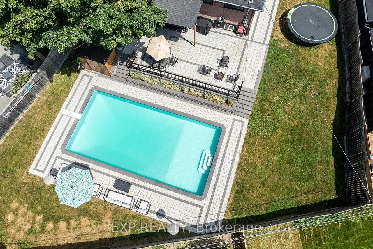 Photo 36 of 854 Antonio Street, Pickering, Bay Ridges — HOMEH