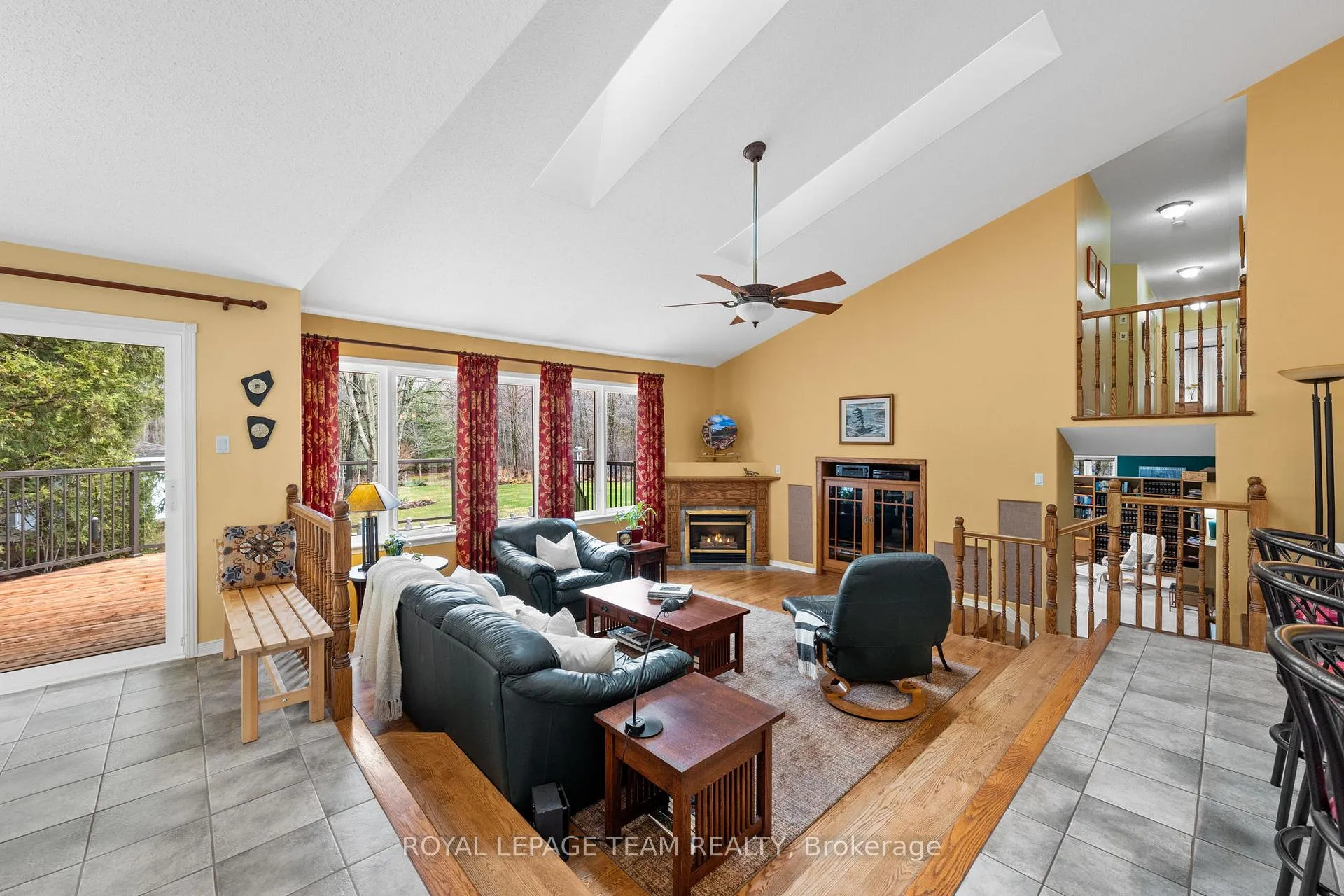 Photo 13 of 6461 Waddion Drive, Ottawa, Greely — HOMEH