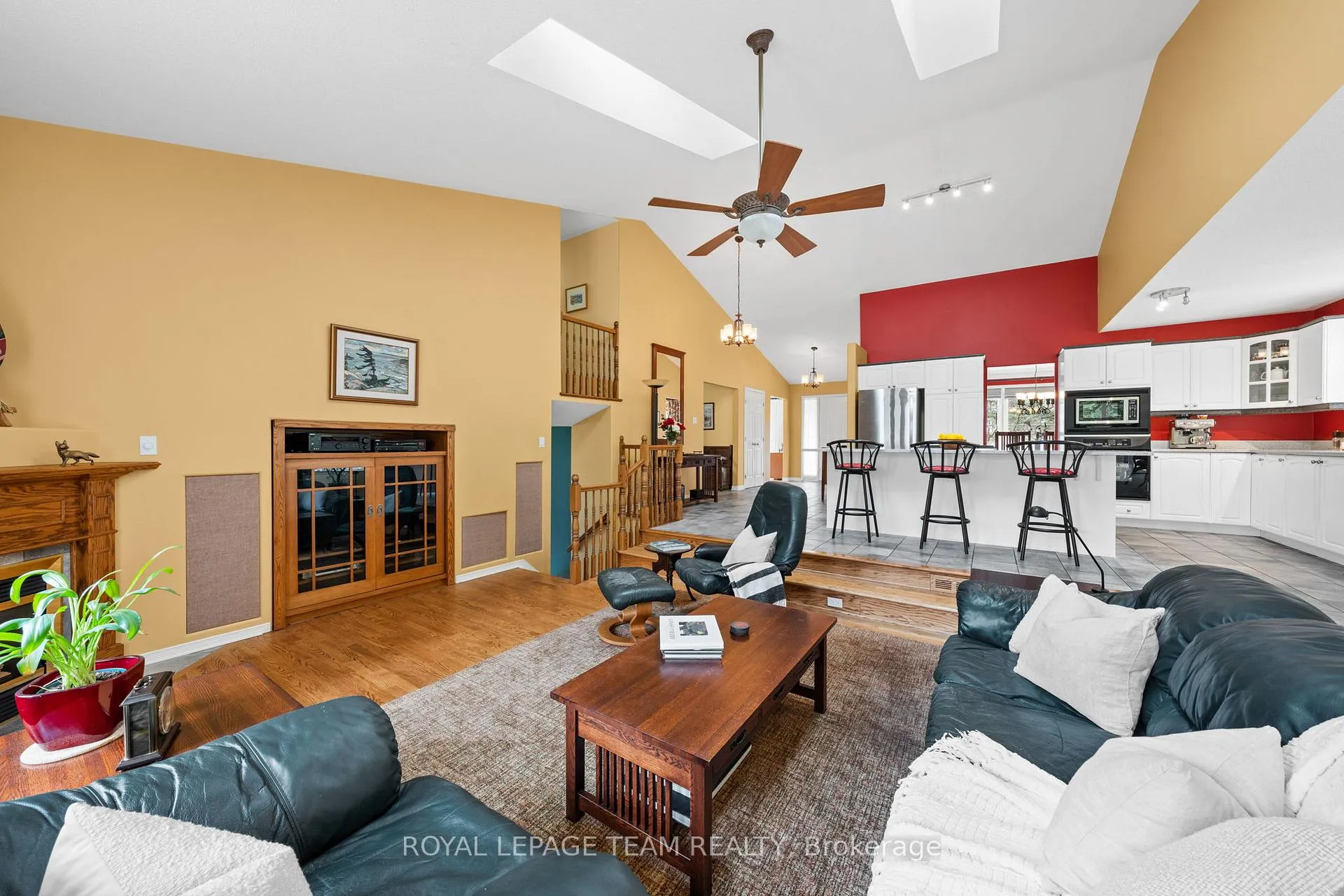 Photo 16 of 6461 Waddion Drive, Ottawa, Greely — HOMEH