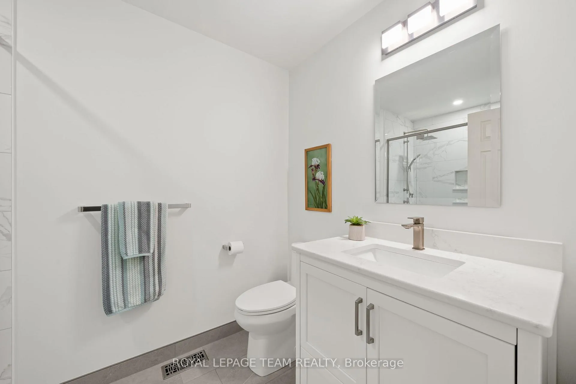 Photo 30 of 6461 Waddion Drive, Ottawa, Greely — HOMEH