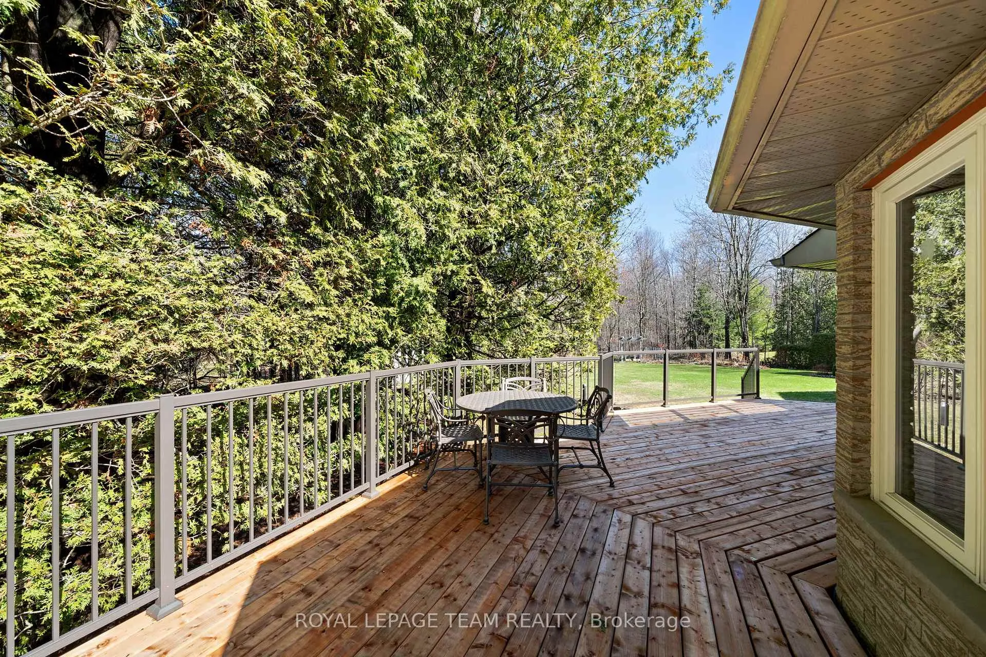 Photo 41 of 6461 Waddion Drive, Ottawa, Greely — HOMEH