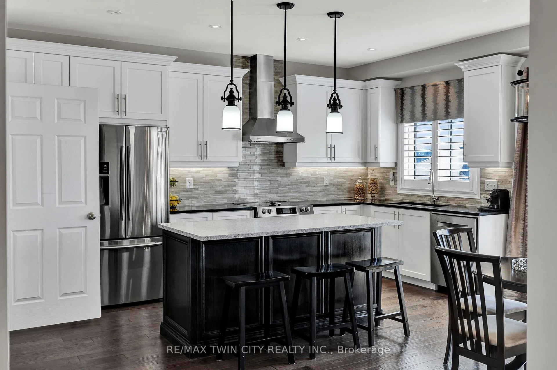 Photo 7 of 15 Pieter Vos Drive, Kitchener — HOMEH