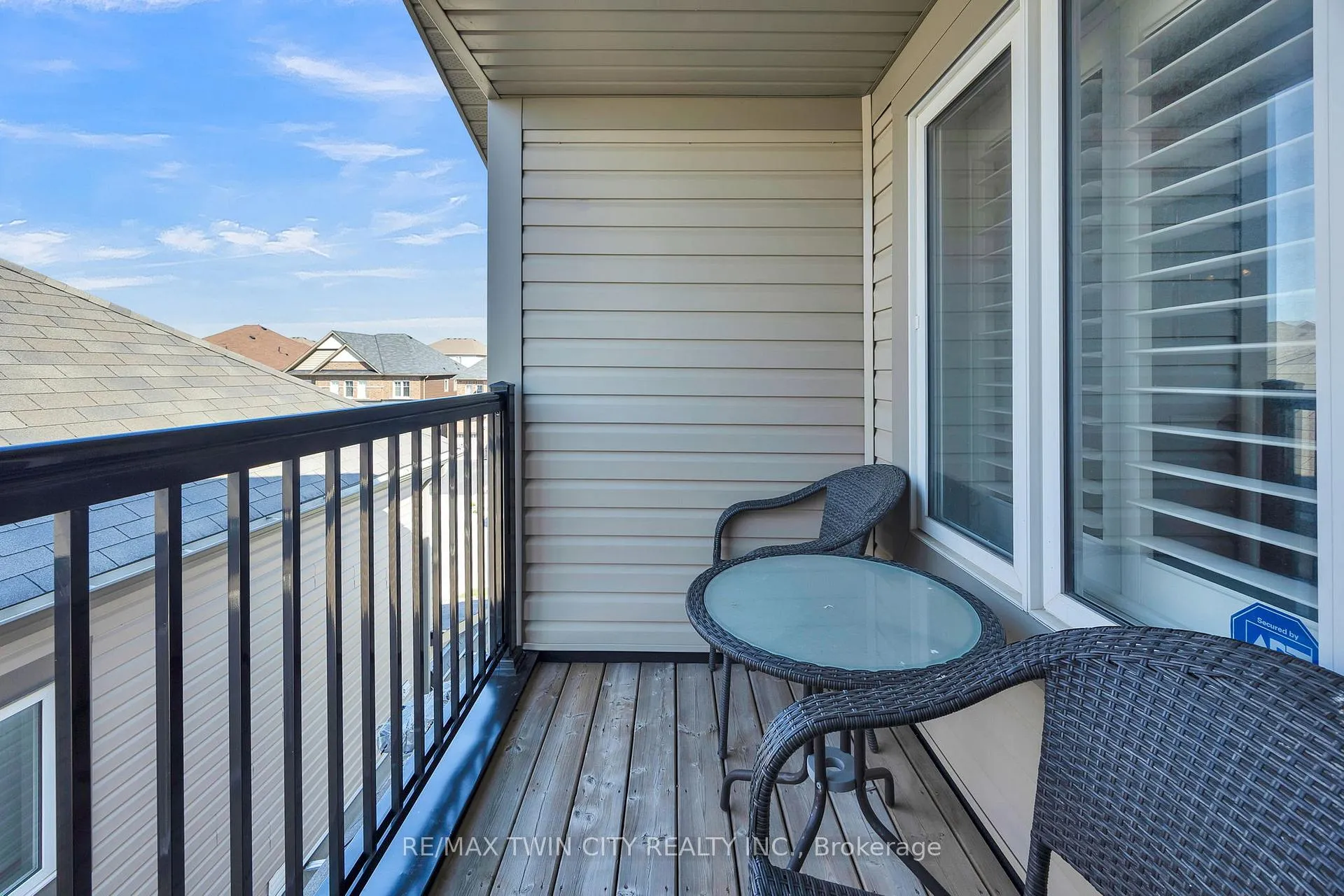 Photo 26 of 15 Pieter Vos Drive, Kitchener — HOMEH