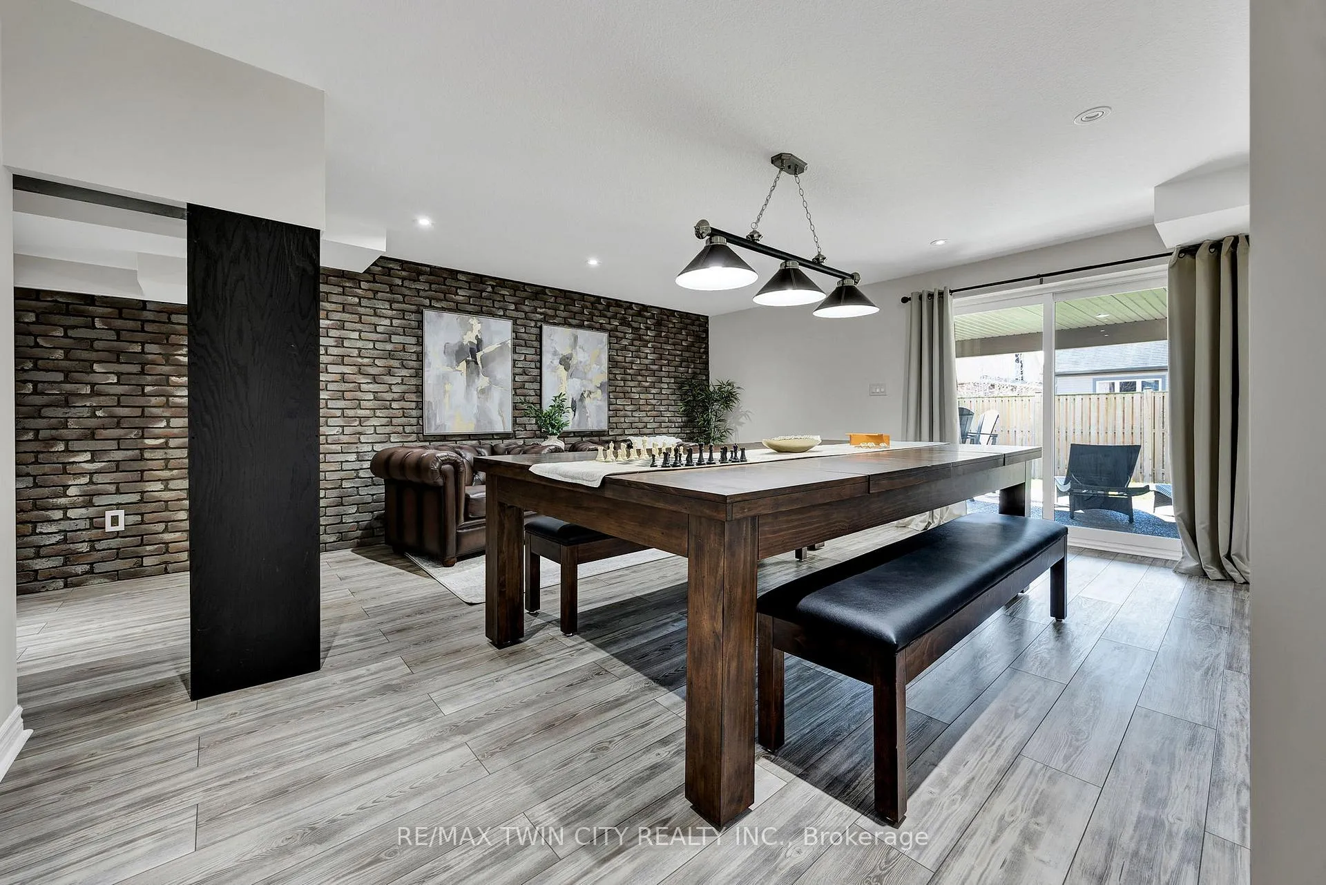 Photo 29 of 15 Pieter Vos Drive, Kitchener — HOMEH