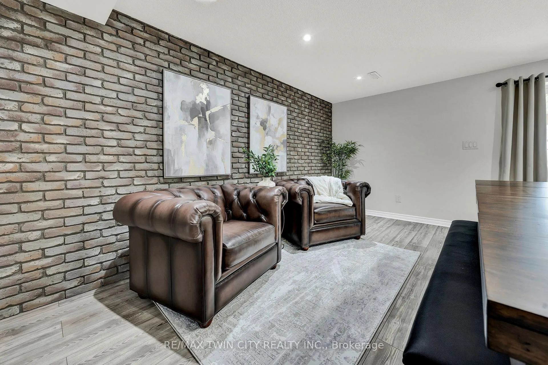 Photo 30 of 15 Pieter Vos Drive, Kitchener — HOMEH