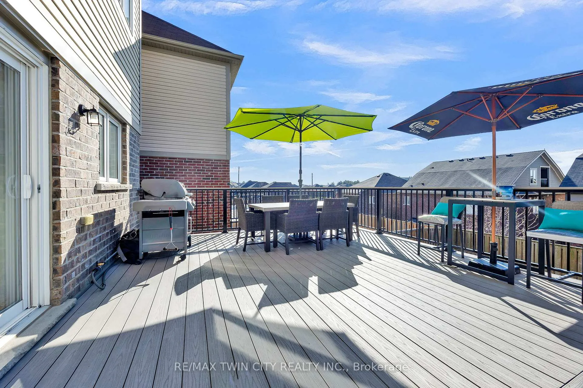 Photo 36 of 15 Pieter Vos Drive, Kitchener — HOMEH