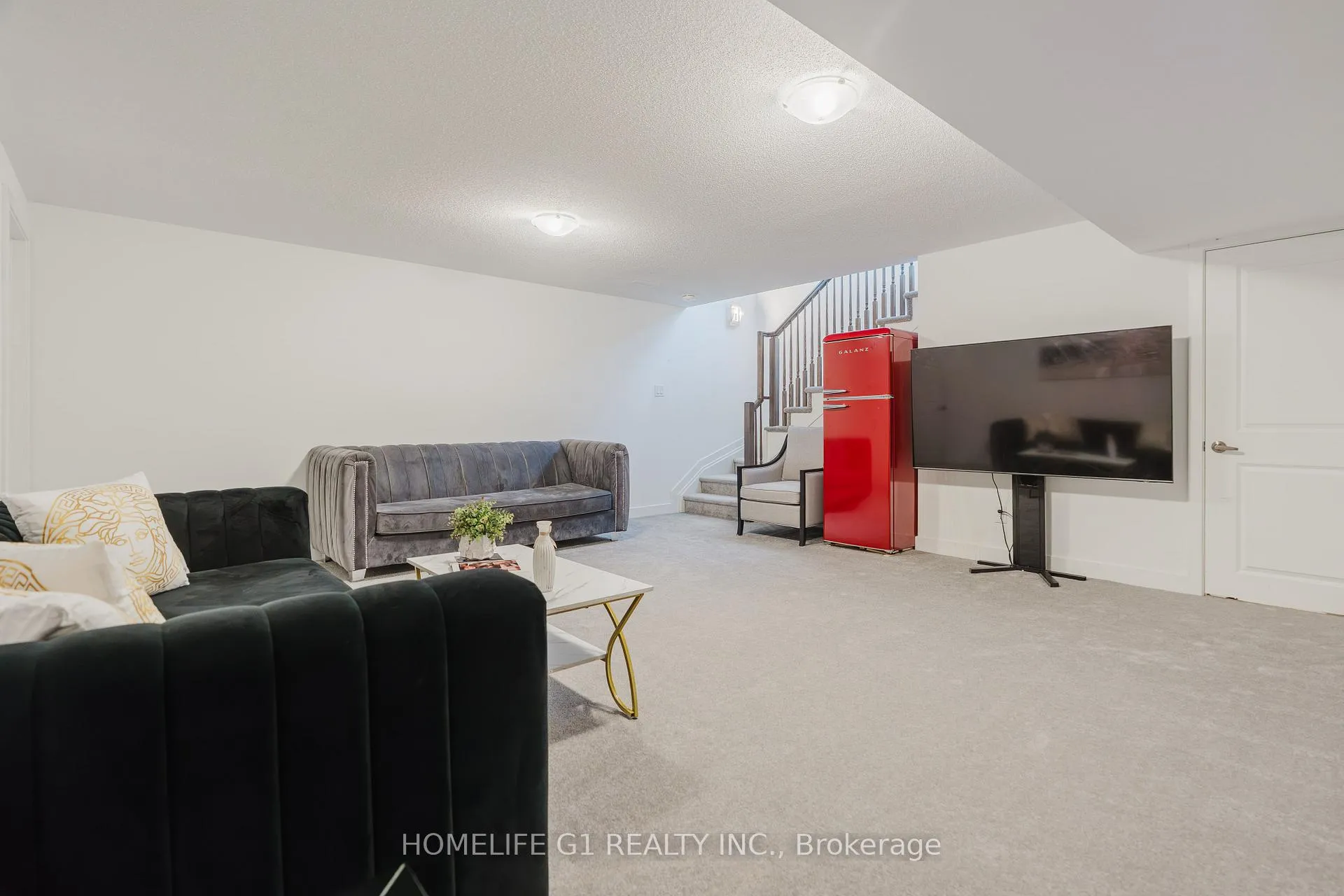 Photo 38 of 45 Moosonee Crescent, Ottawa, Riverside South/Gloucester Glen — HOMEH