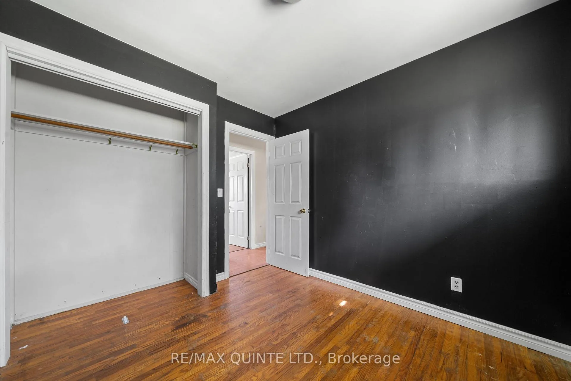 Photo 24 of 403 Whites Road, Quinte West, Sidney Ward — HOMEH