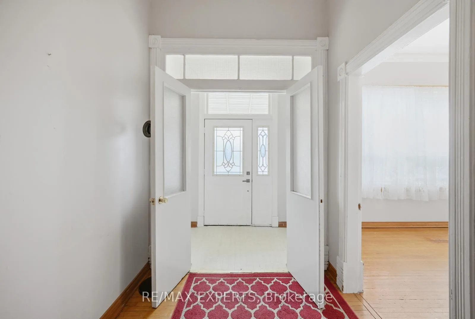 Photo 4 of 136 Harrison Street, Toronto, Trinity-Bellwoods — HOMEH