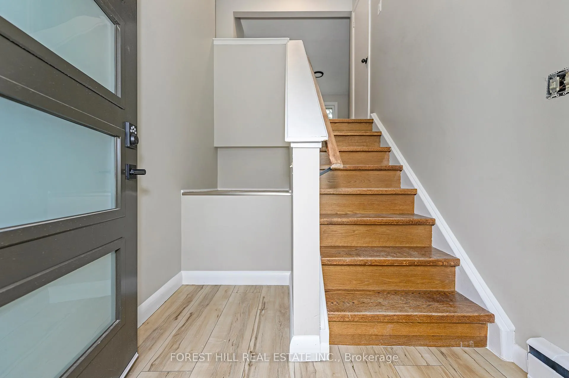 Photo 4 of Unit Main, 135 Ashbrook Court, Milton, Old Milton — HOMEH