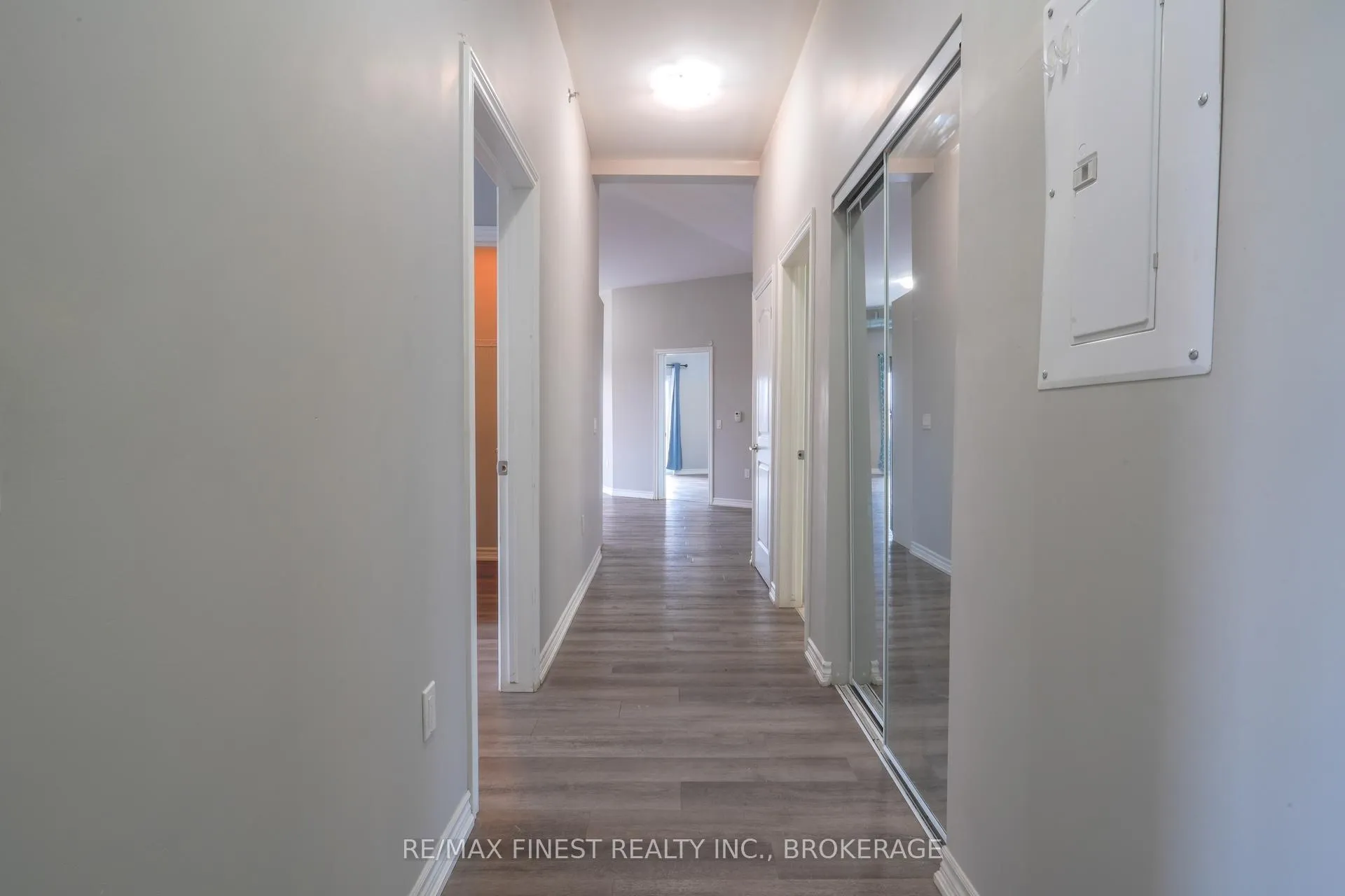 Photo 3 of Unit 501, 630 Princess Street, Kingston, Central City East — HOMEH