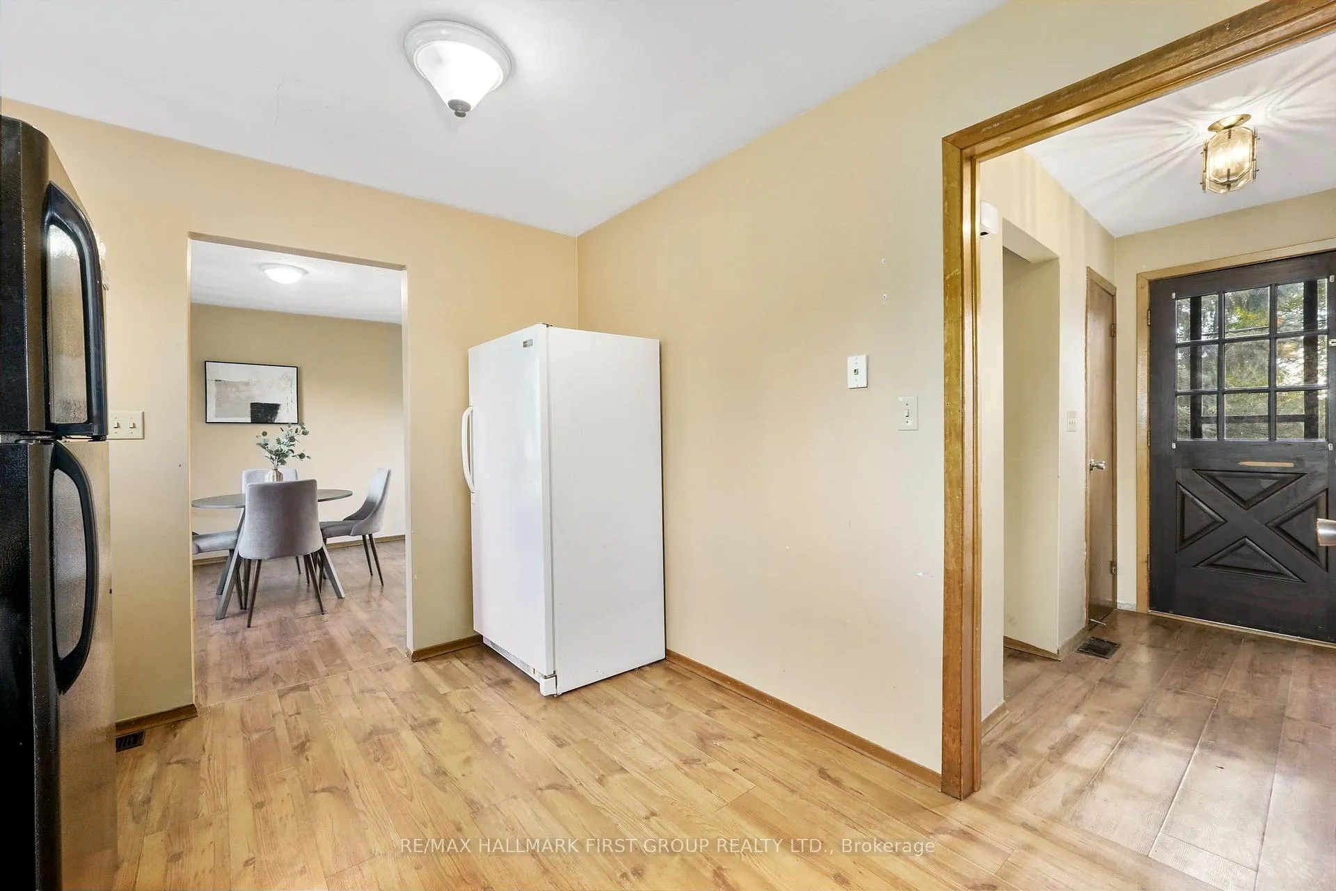 Photo 14 of 158 Queen Street, Cobourg — HOMEH