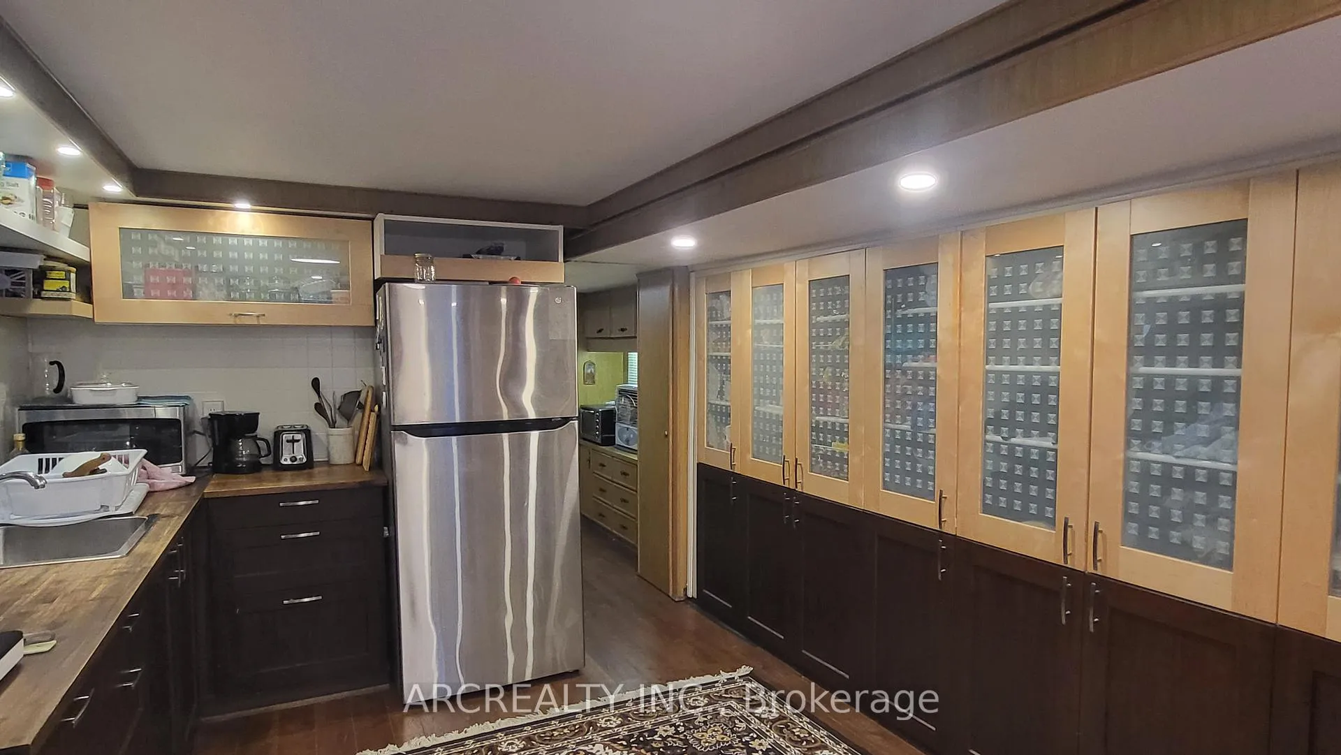 Photo 11 of 24 Chickadee Court, Georgina, Pefferlaw — HOMEH