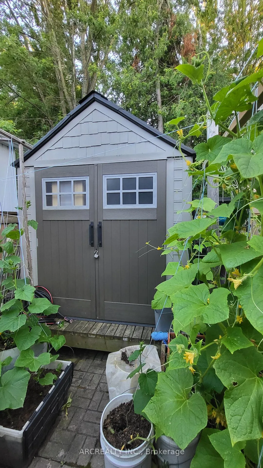Photo 29 of 24 Chickadee Court, Georgina, Pefferlaw — HOMEH