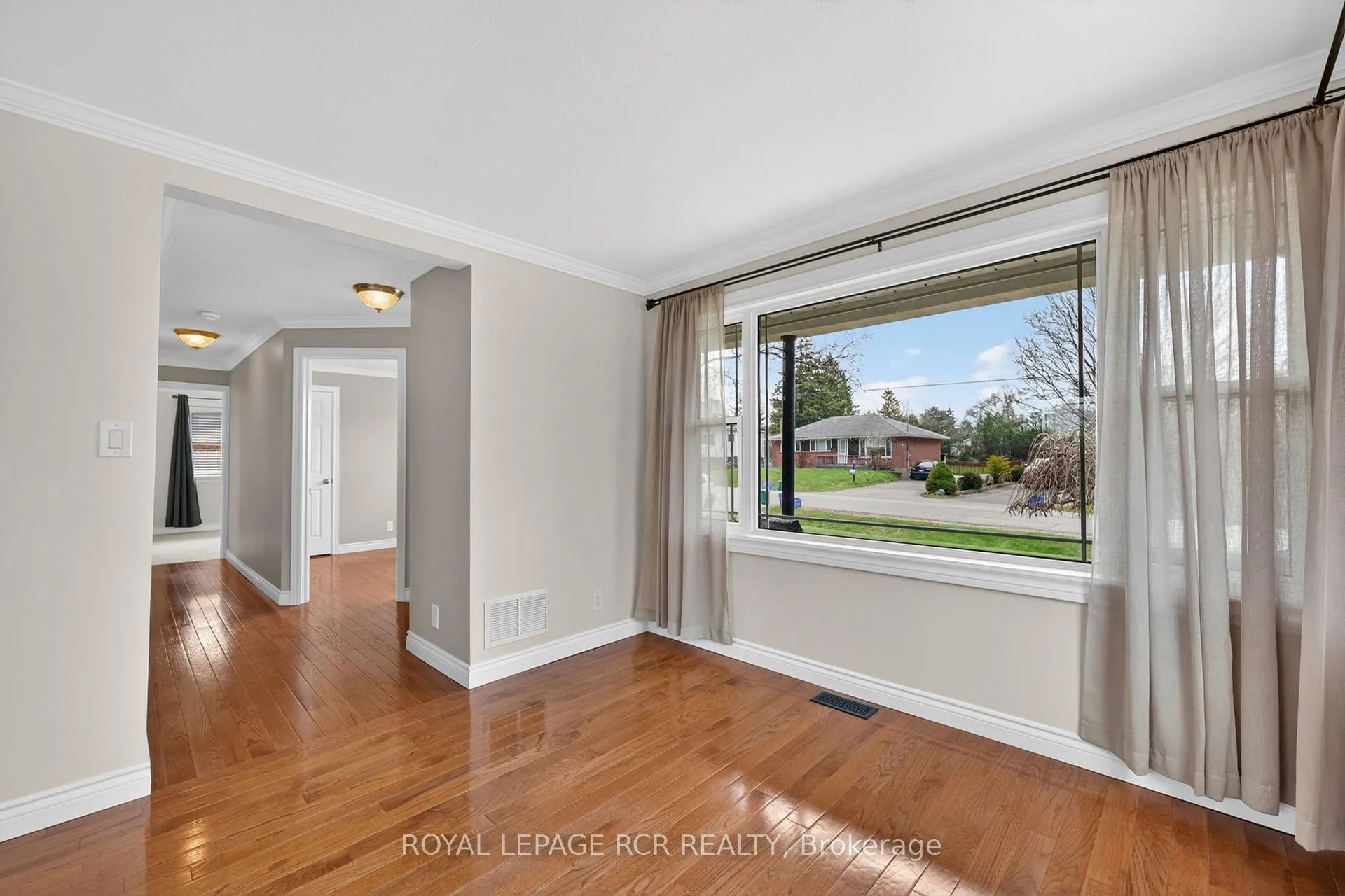 Photo 13 of 108 Allan Street, Whitby, Blue Grass Meadows — HOMEH
