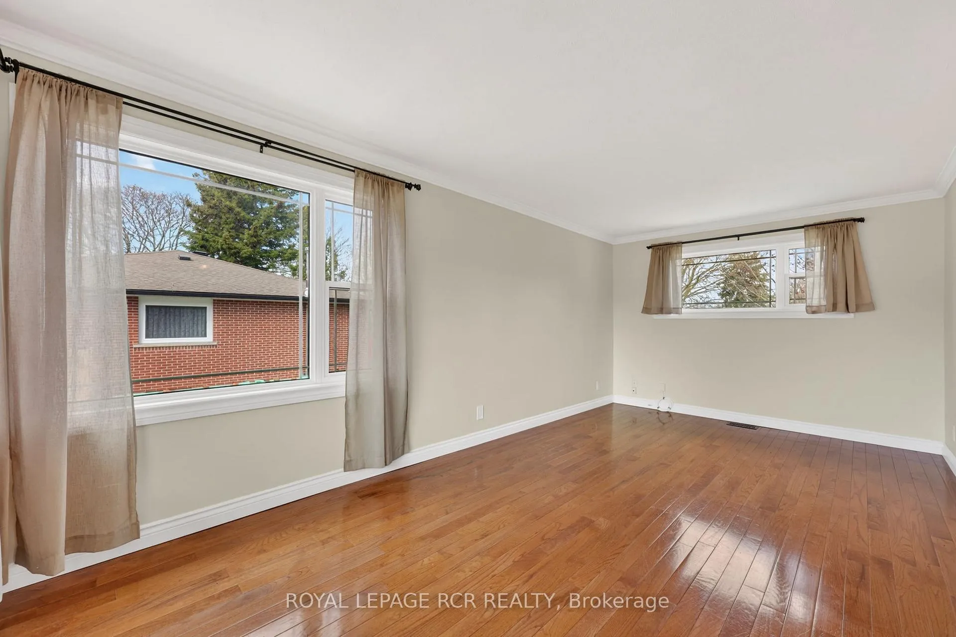 Photo 15 of 108 Allan Street, Whitby, Blue Grass Meadows — HOMEH