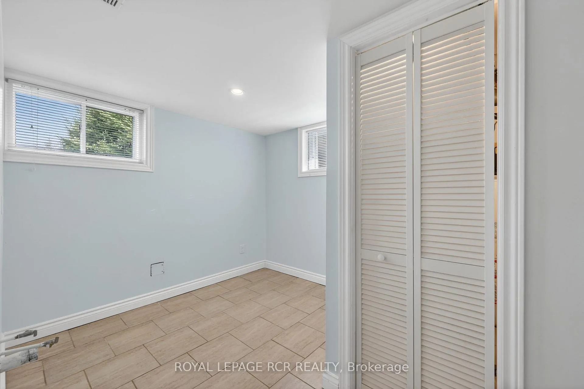 Photo 41 of 108 Allan Street, Whitby, Blue Grass Meadows — HOMEH