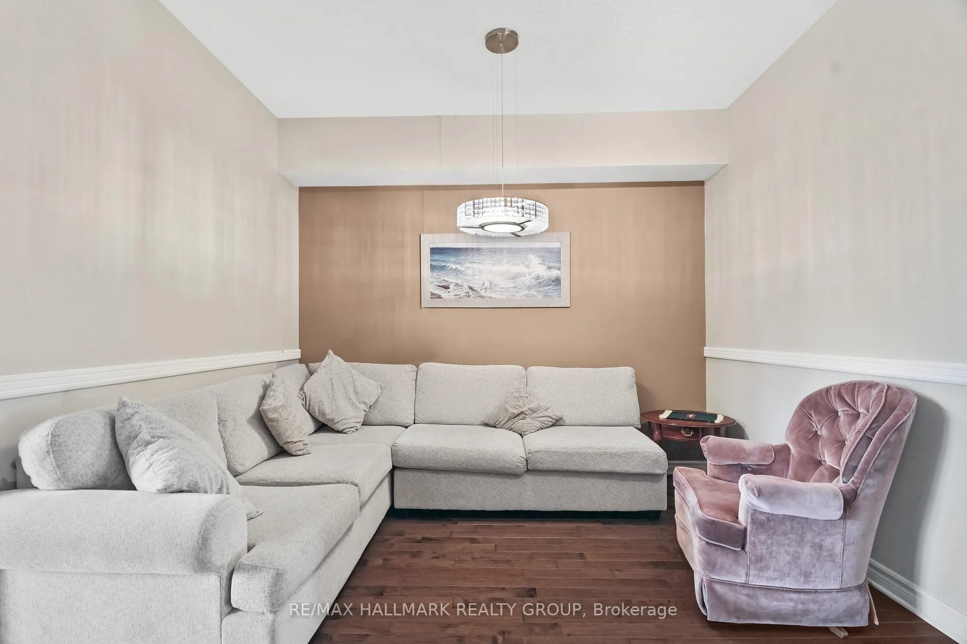 Photo 7 of 1998 Pennyroyal Crescent, Ottawa, Notting Hill/Summerside — HOMEH