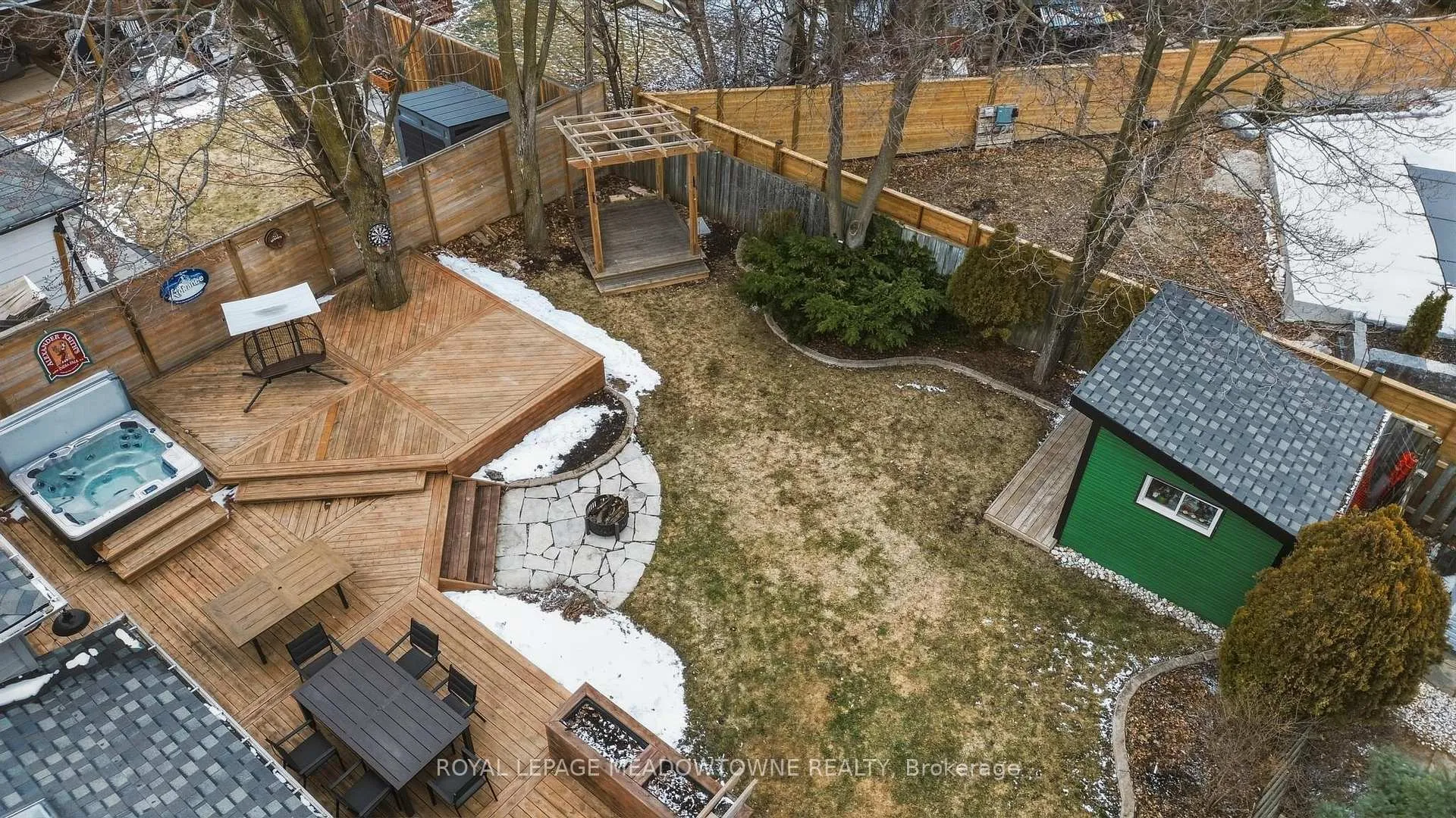 Photo 5 of 5 Rosefield Drive, Halton Hills, Georgetown — HOMEH