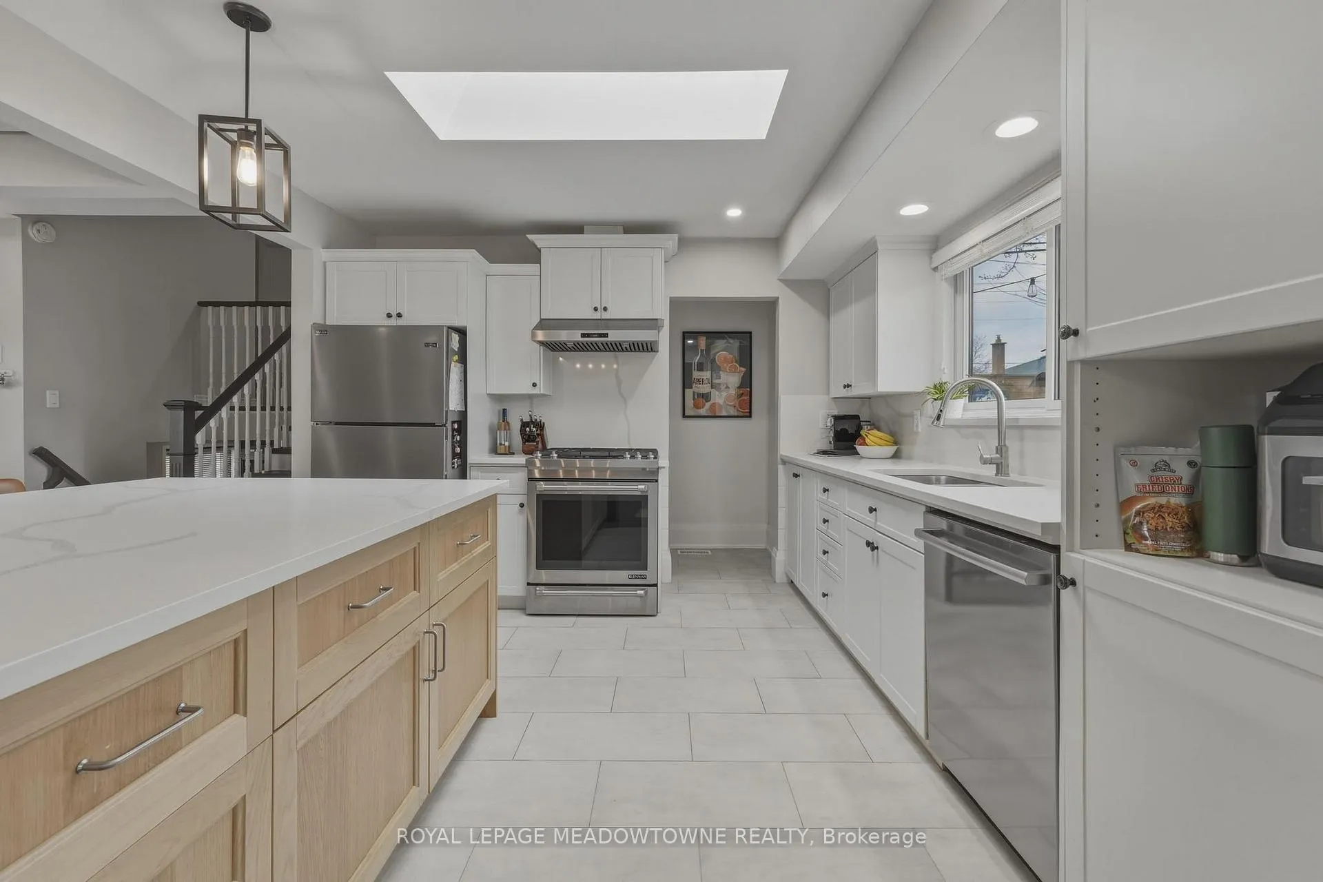 Photo 17 of 5 Rosefield Drive, Halton Hills, Georgetown — HOMEH