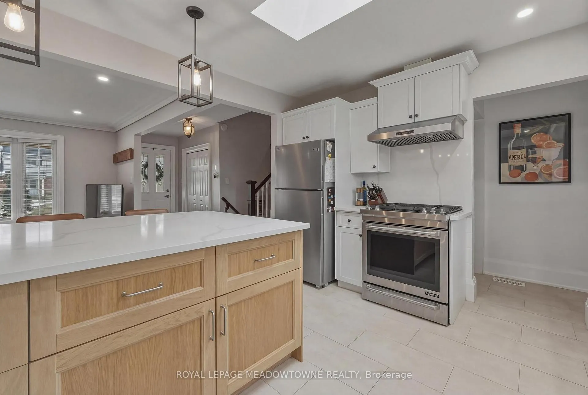 Photo 18 of 5 Rosefield Drive, Halton Hills, Georgetown — HOMEH