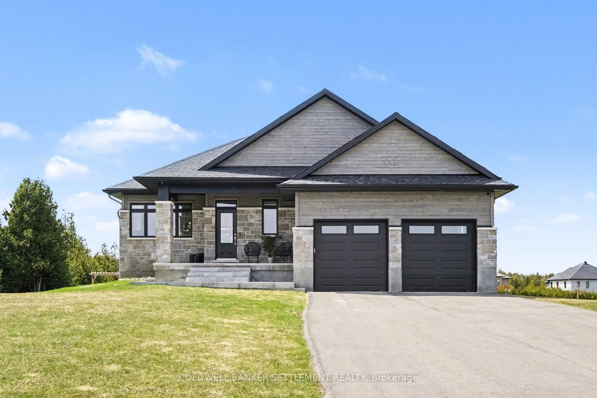 Front of 155 Harold Jones Way