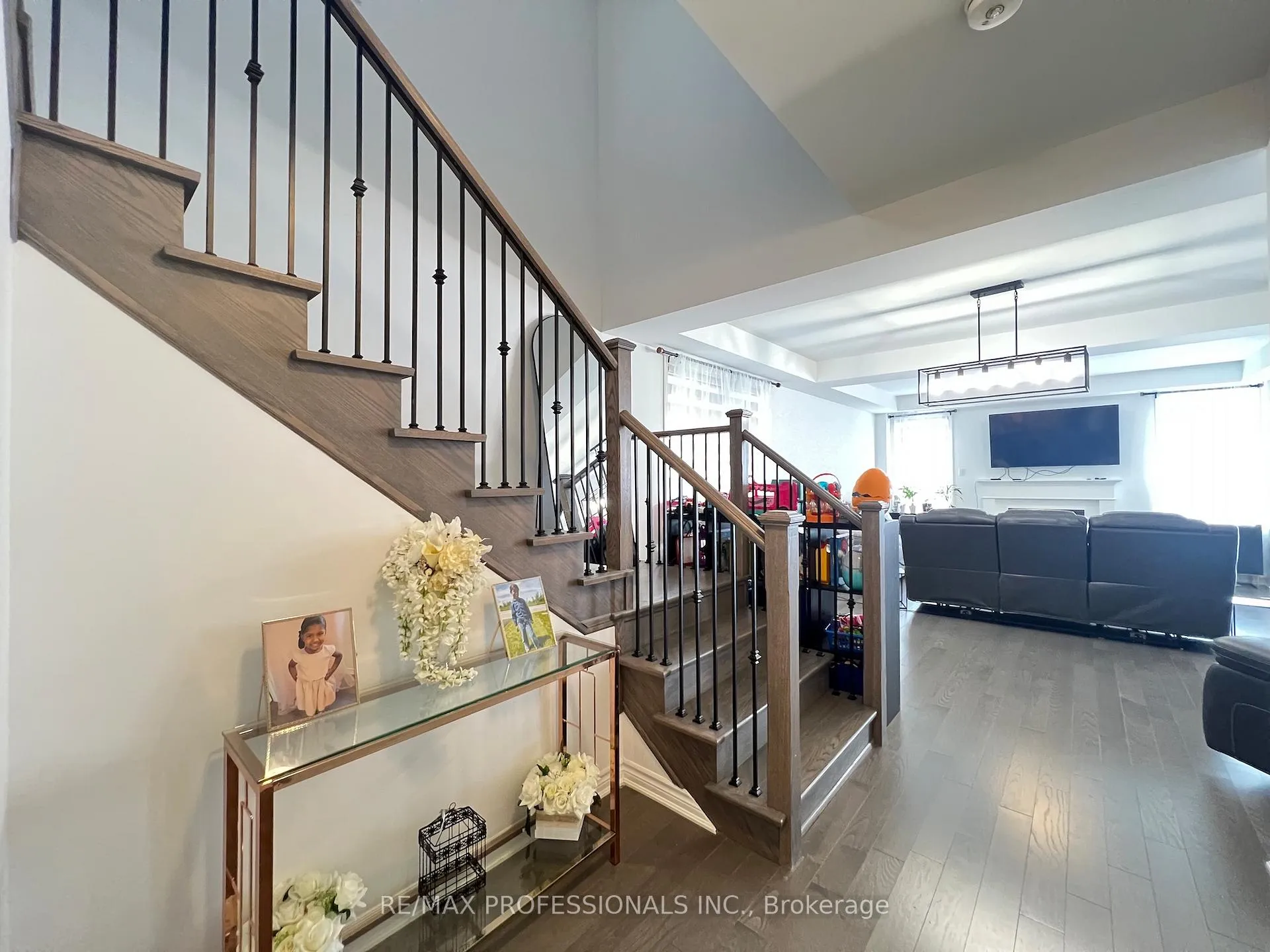 Photo 9 of 687 Lamb Street, Innisfil, Rural Innisfil — HOMEH