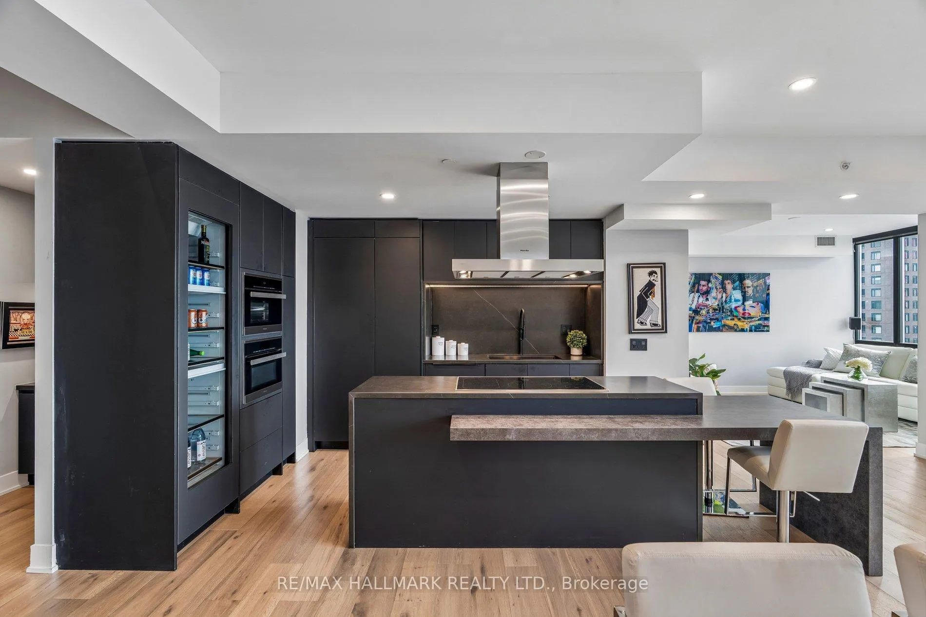 Photo 15 of Unit PH3804, 2908 Highway 7 Road, Vaughan, Concord — HOMEH
