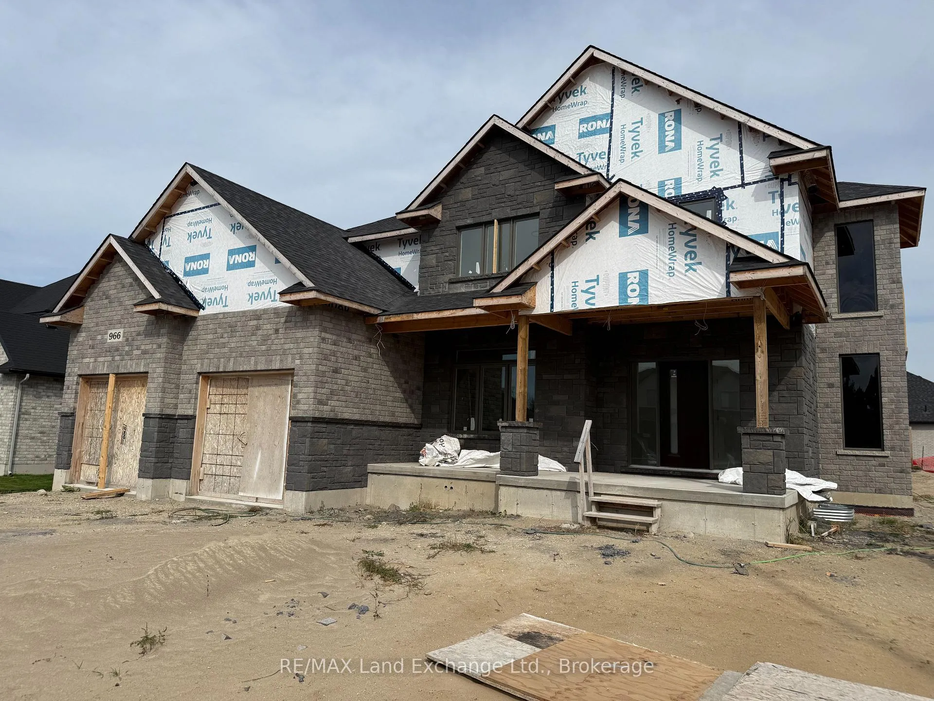 Photo of 966 Bogdanovic Way
