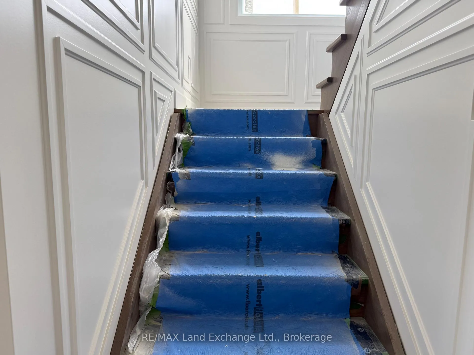 Photo 10 of 966 Bogdanovic Way, Huron-Kinloss — HOMEH