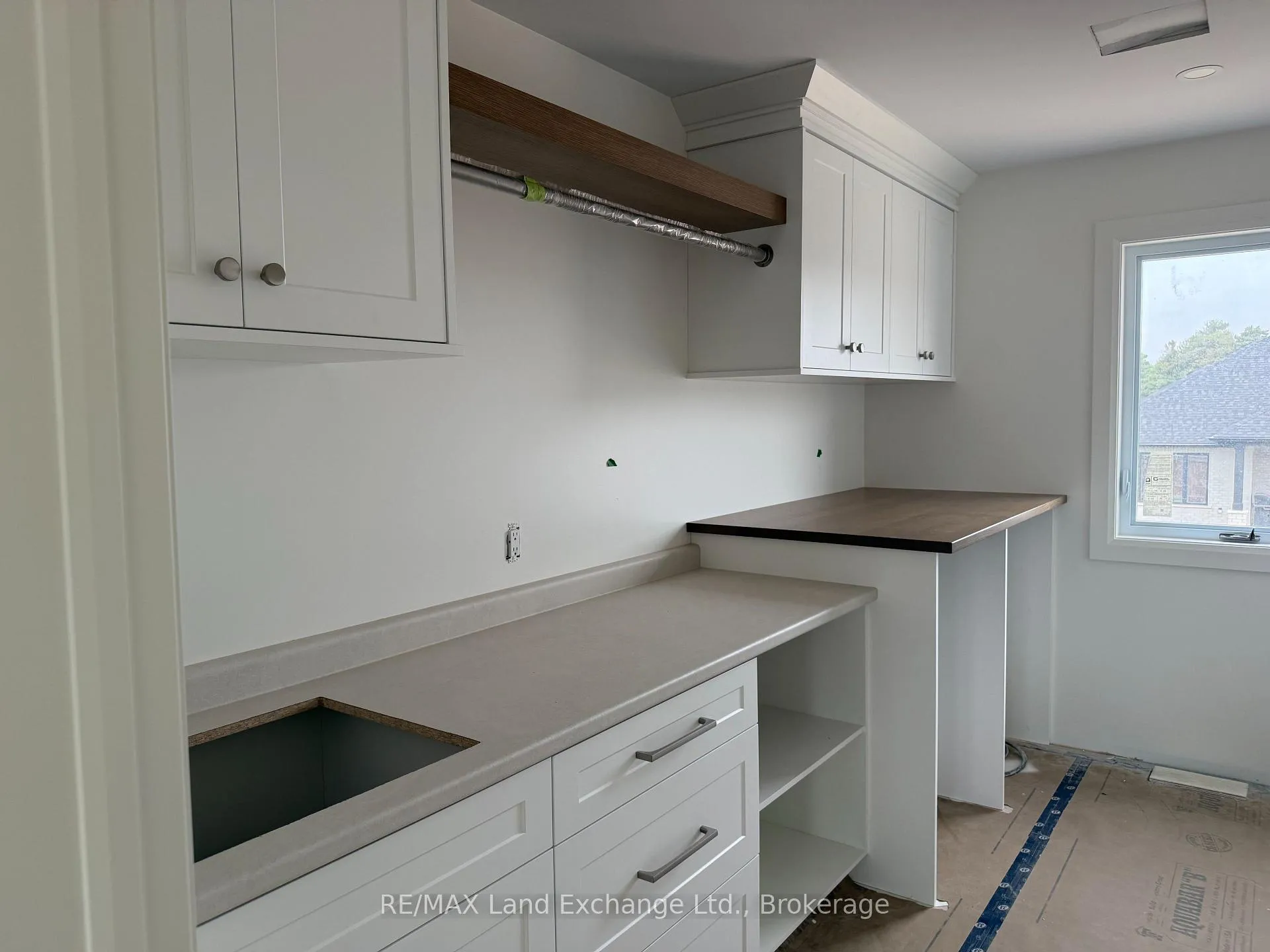 Photo 12 of 966 Bogdanovic Way, Huron-Kinloss — HOMEH