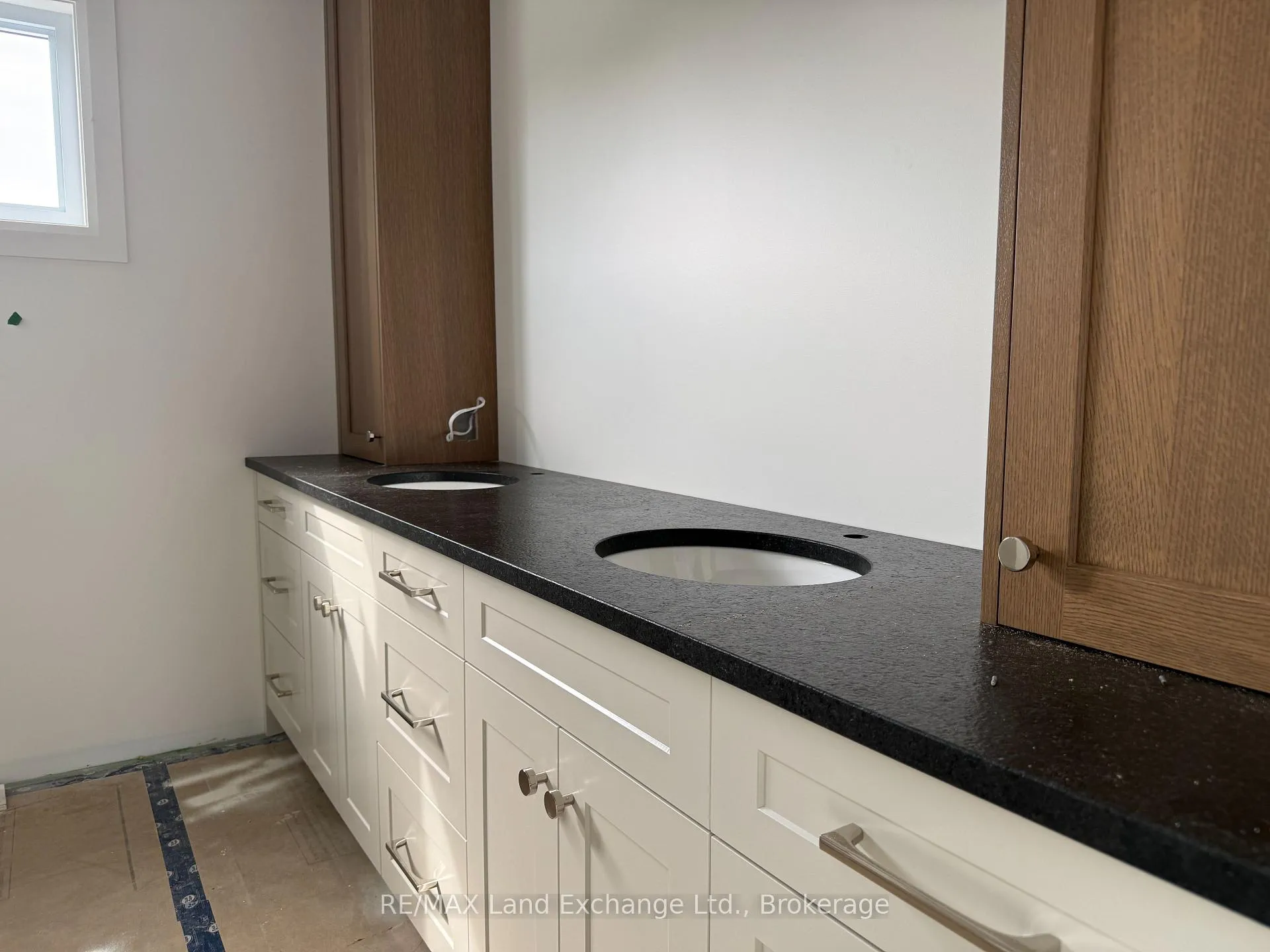 Photo 15 of 966 Bogdanovic Way, Huron-Kinloss — HOMEH
