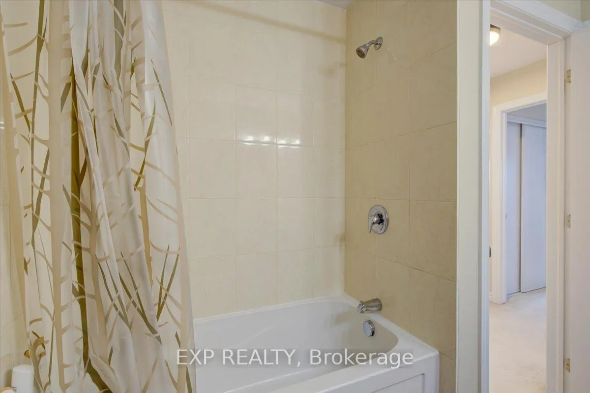Photo 17 of 461 Meadowhawk Crescent, Ottawa, Barrhaven - Half Moon Bay — HOMEH