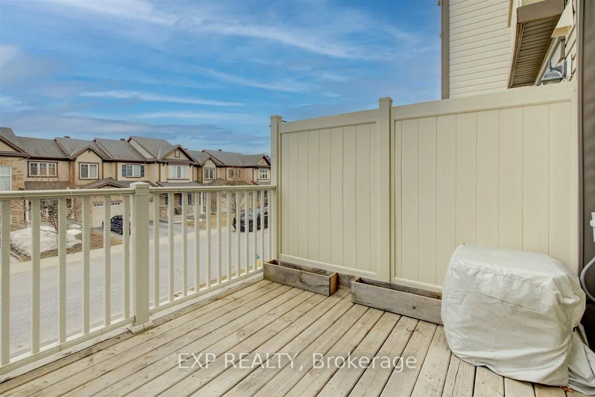 Photo 22 of 461 Meadowhawk Crescent, Ottawa, Barrhaven - Half Moon Bay — HOMEH