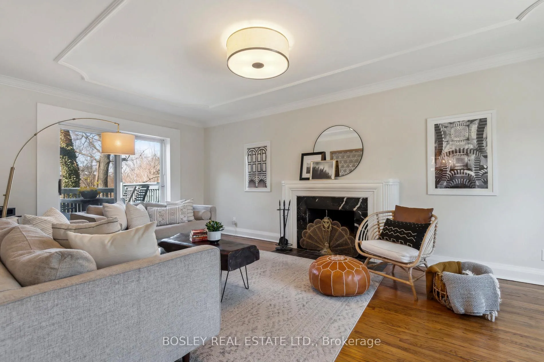 Photo 4 of 452 O'Connor Drive, Toronto, East York — HOMEH