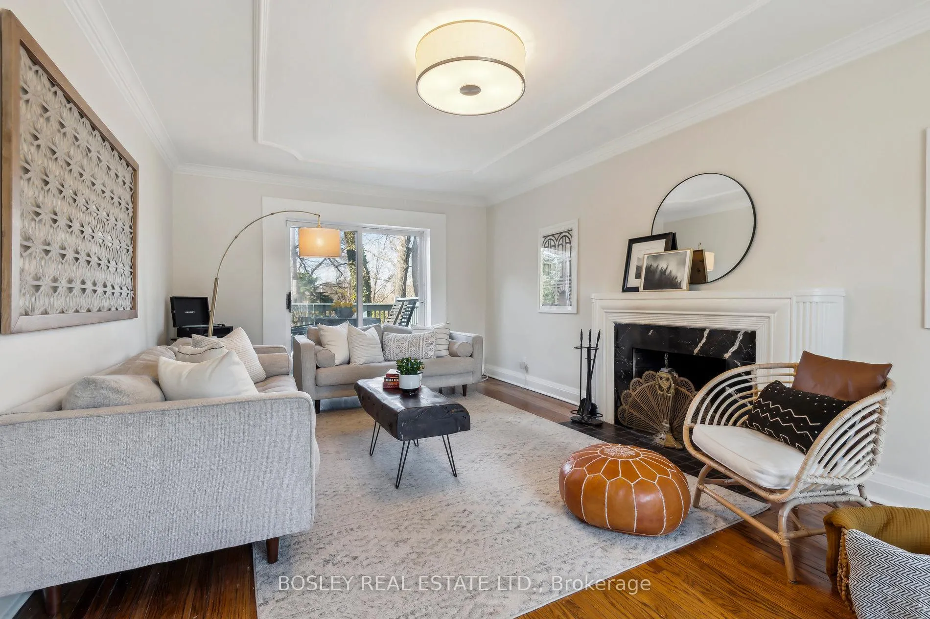 Photo 6 of 452 O'Connor Drive, Toronto, East York — HOMEH