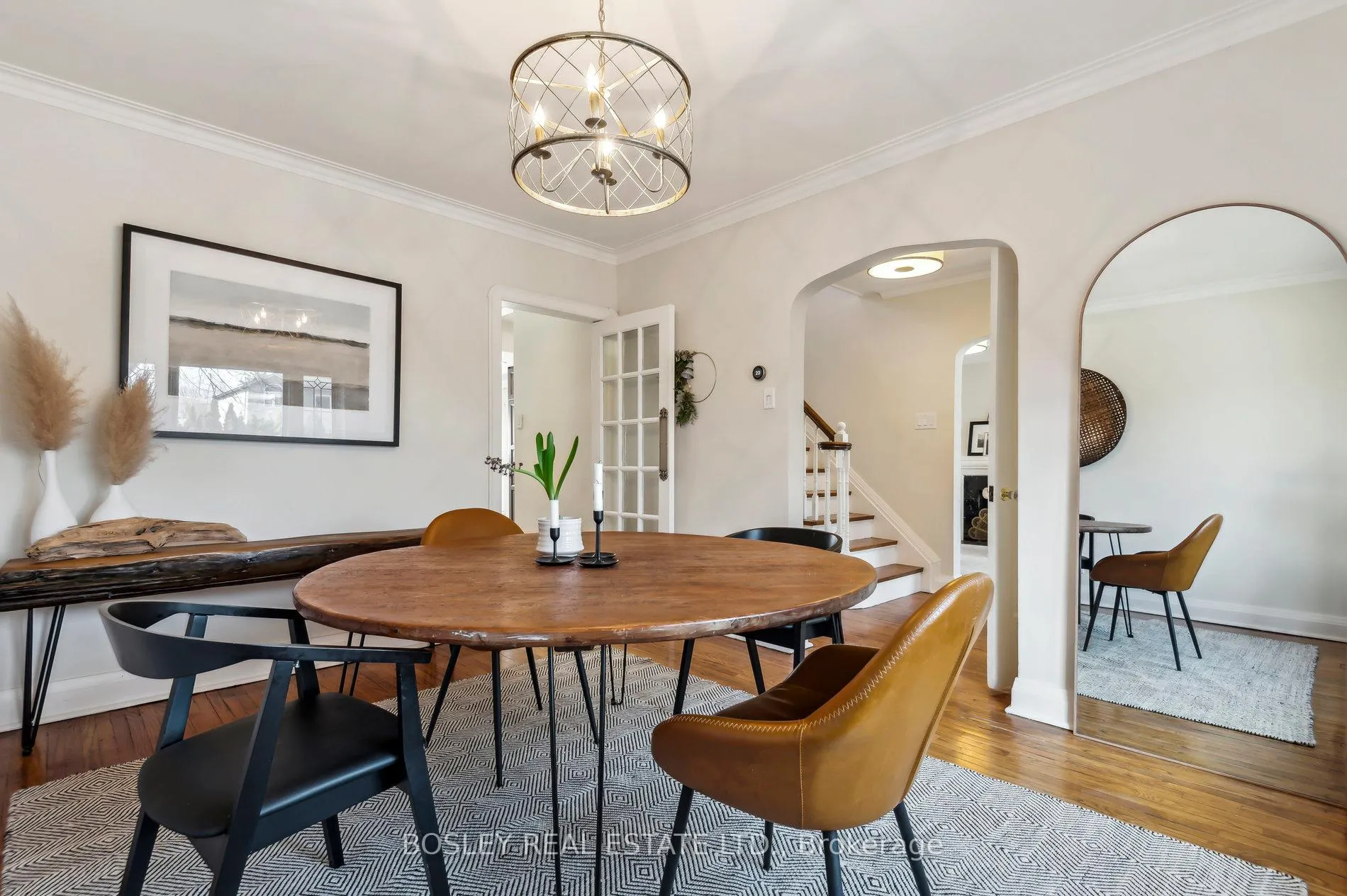 Photo 8 of 452 O'Connor Drive, Toronto, East York — HOMEH