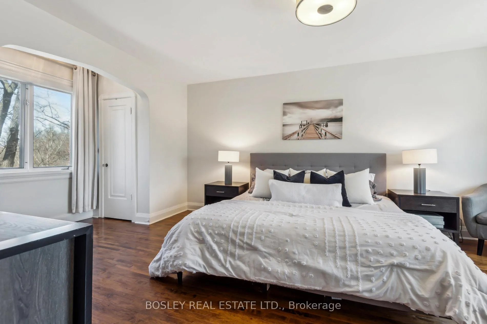 Photo 18 of 452 O'Connor Drive, Toronto, East York — HOMEH