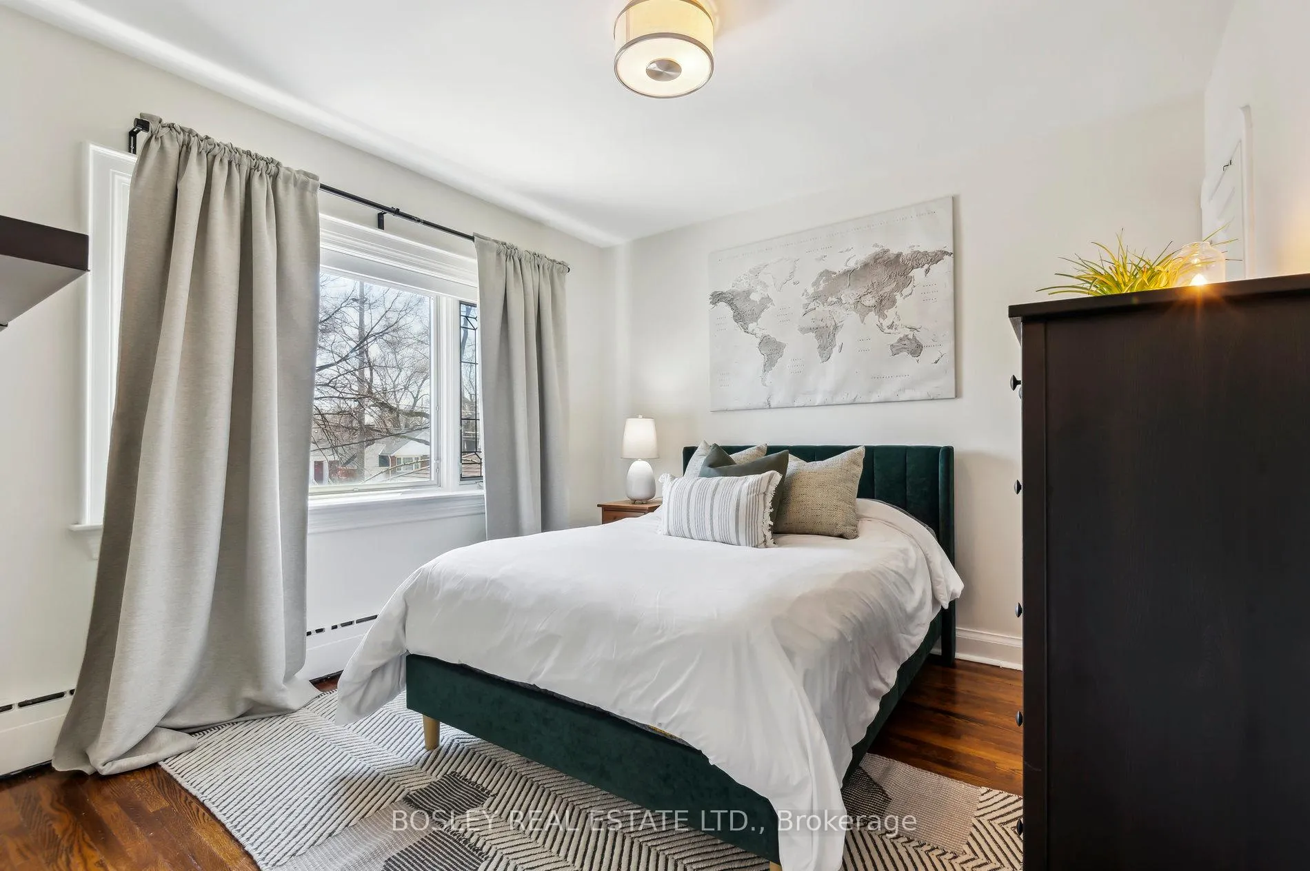 Photo 21 of 452 O'Connor Drive, Toronto, East York — HOMEH