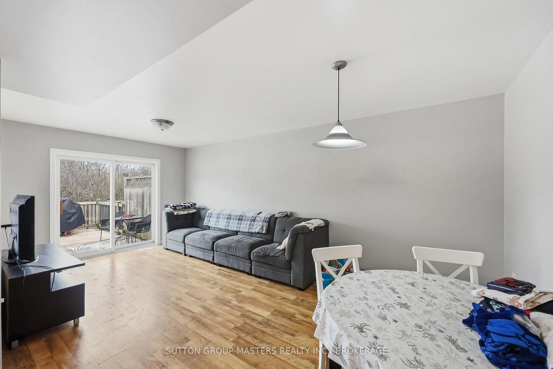 Photo 10 of 15 Karlee Court, Kingston, Rideau — HOMEH