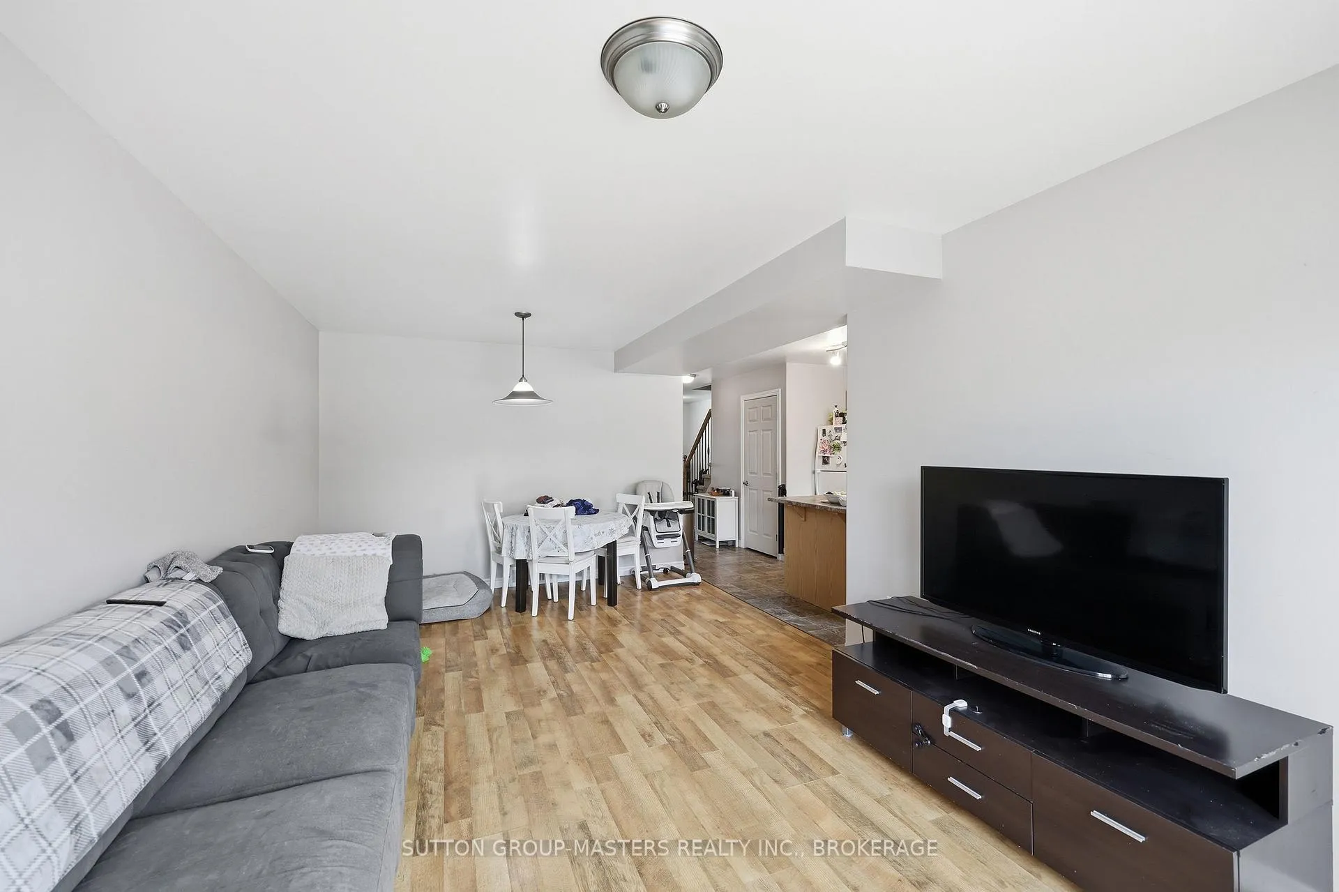 Photo 13 of 15 Karlee Court, Kingston, Rideau — HOMEH