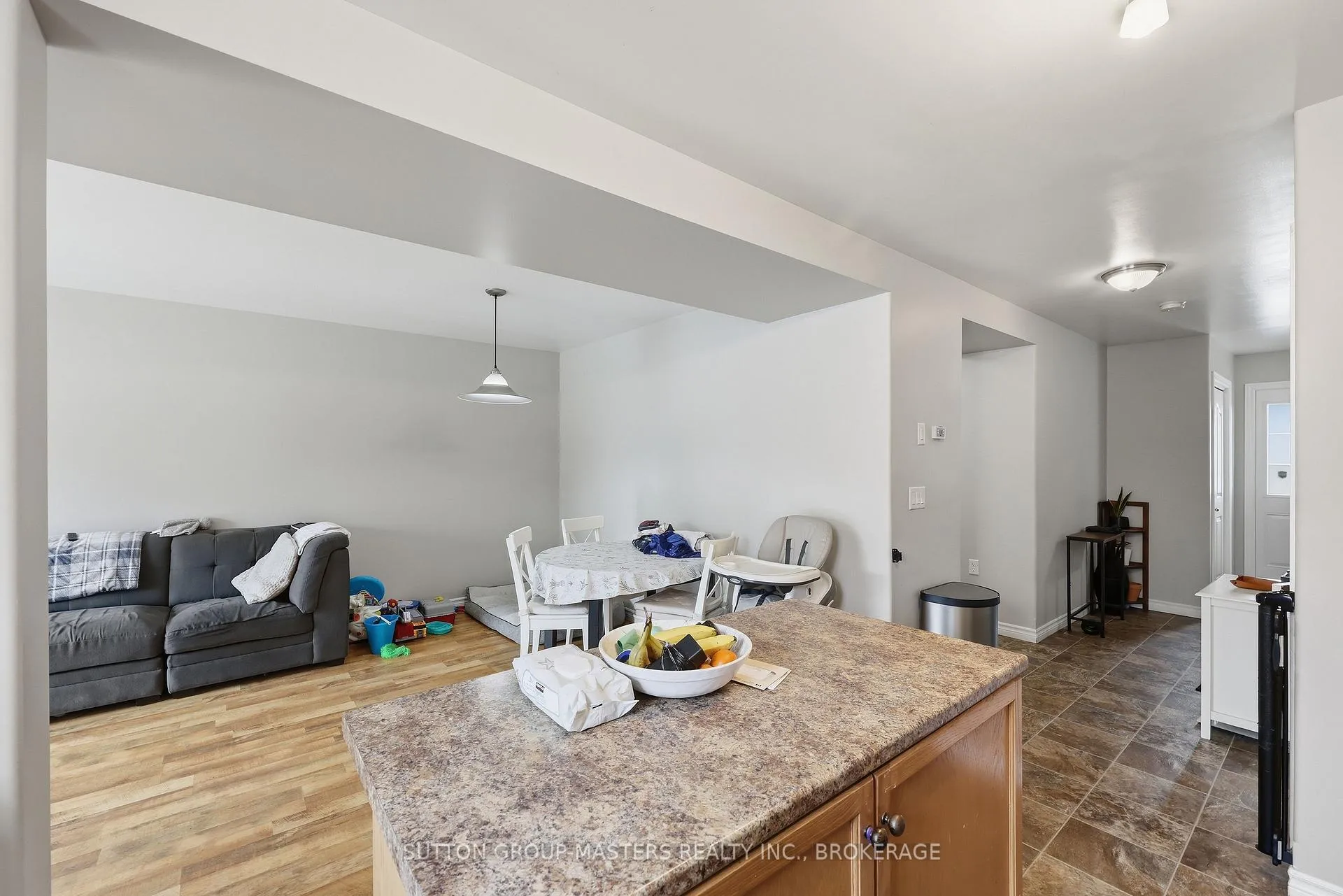 Photo 18 of 15 Karlee Court, Kingston, Rideau — HOMEH