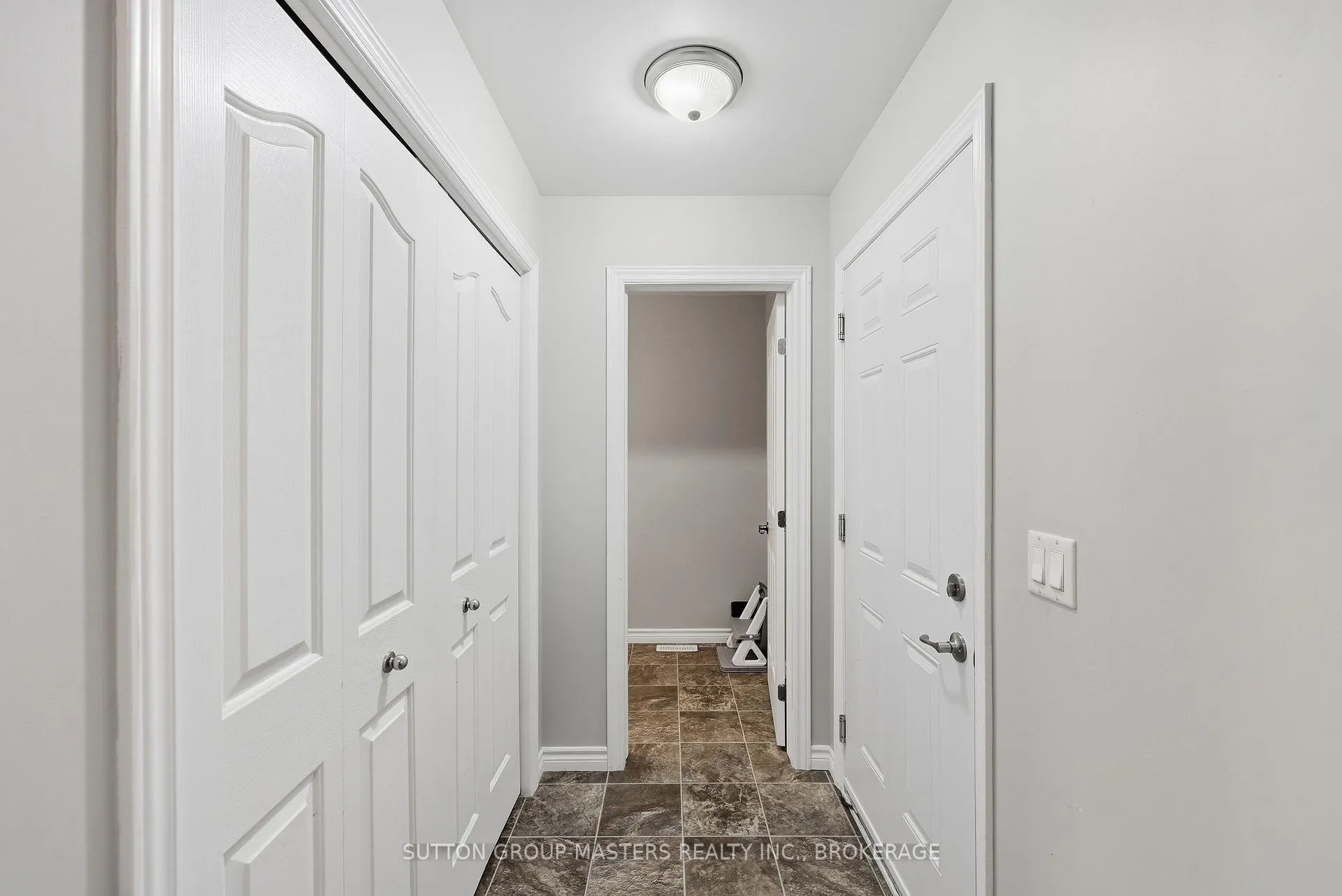 Photo 19 of 15 Karlee Court, Kingston, Rideau — HOMEH