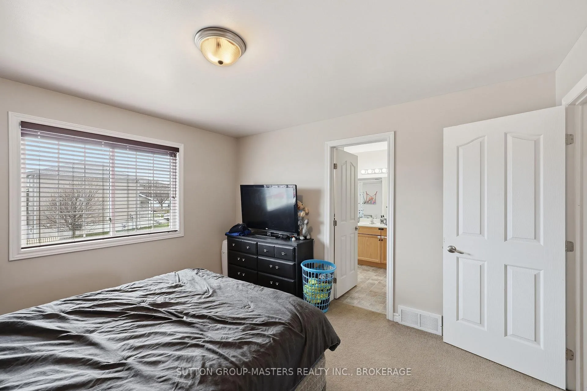 Photo 26 of 15 Karlee Court, Kingston, Rideau — HOMEH